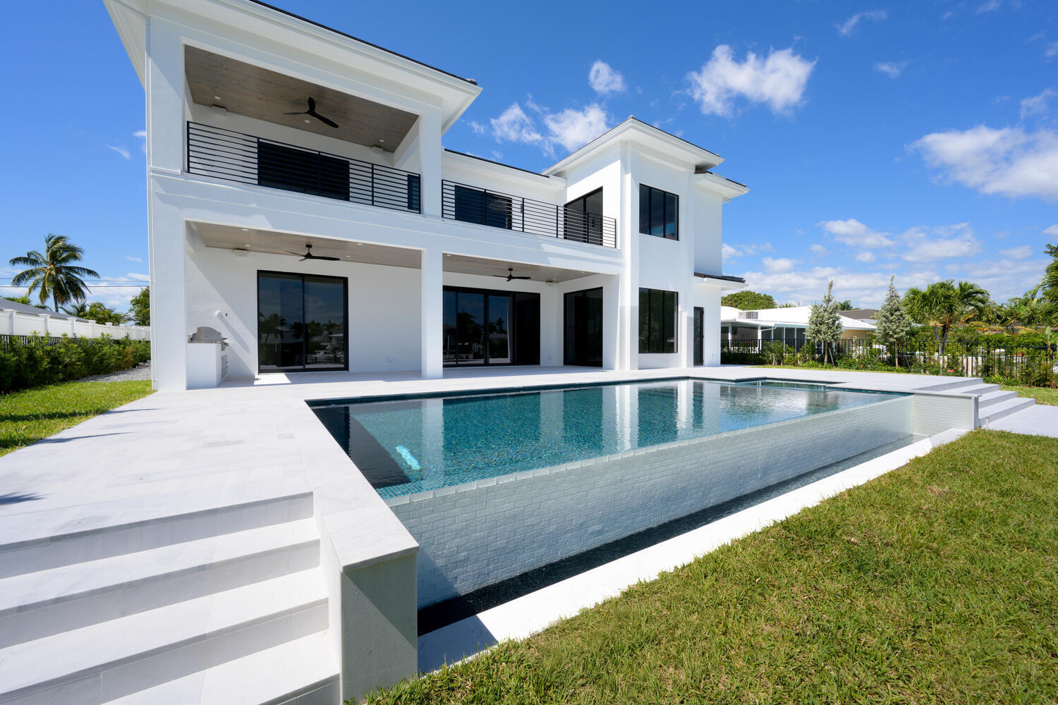 NORTH PALM BEACH VILLAGE OF 2 - Residential