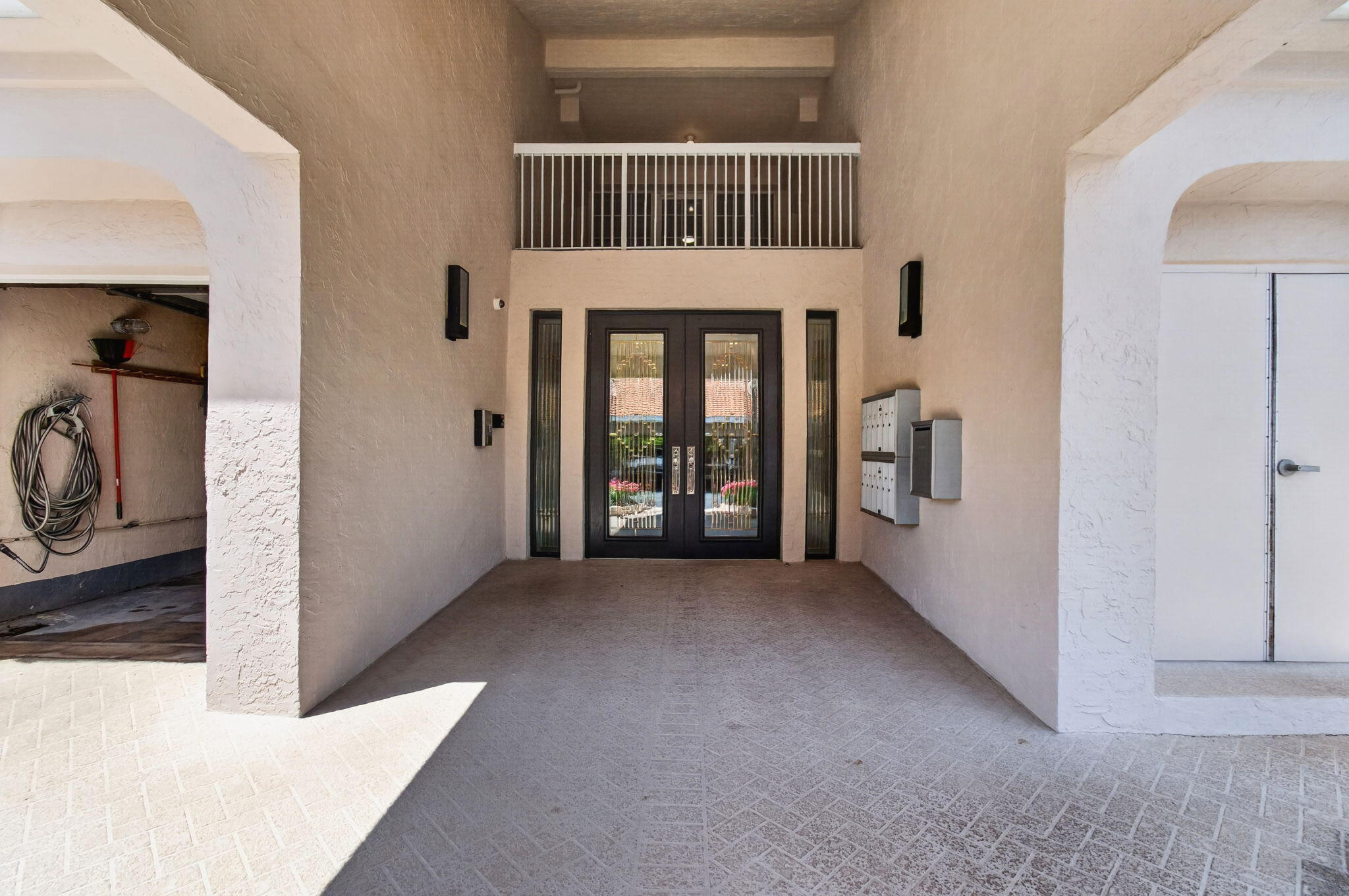 SPYGLASS WALK - Residential