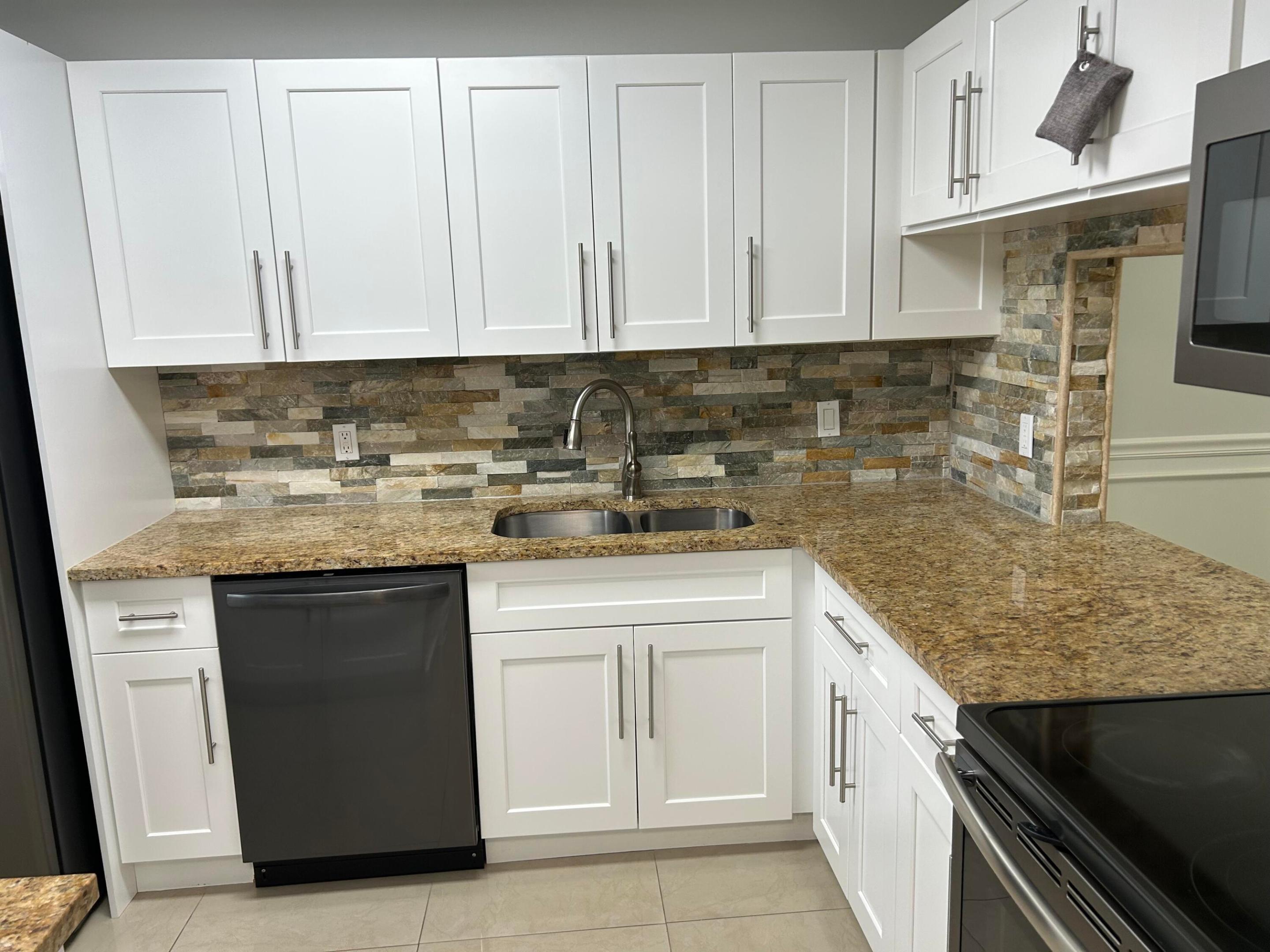 GOLDEN LAKES CONDO - Residential