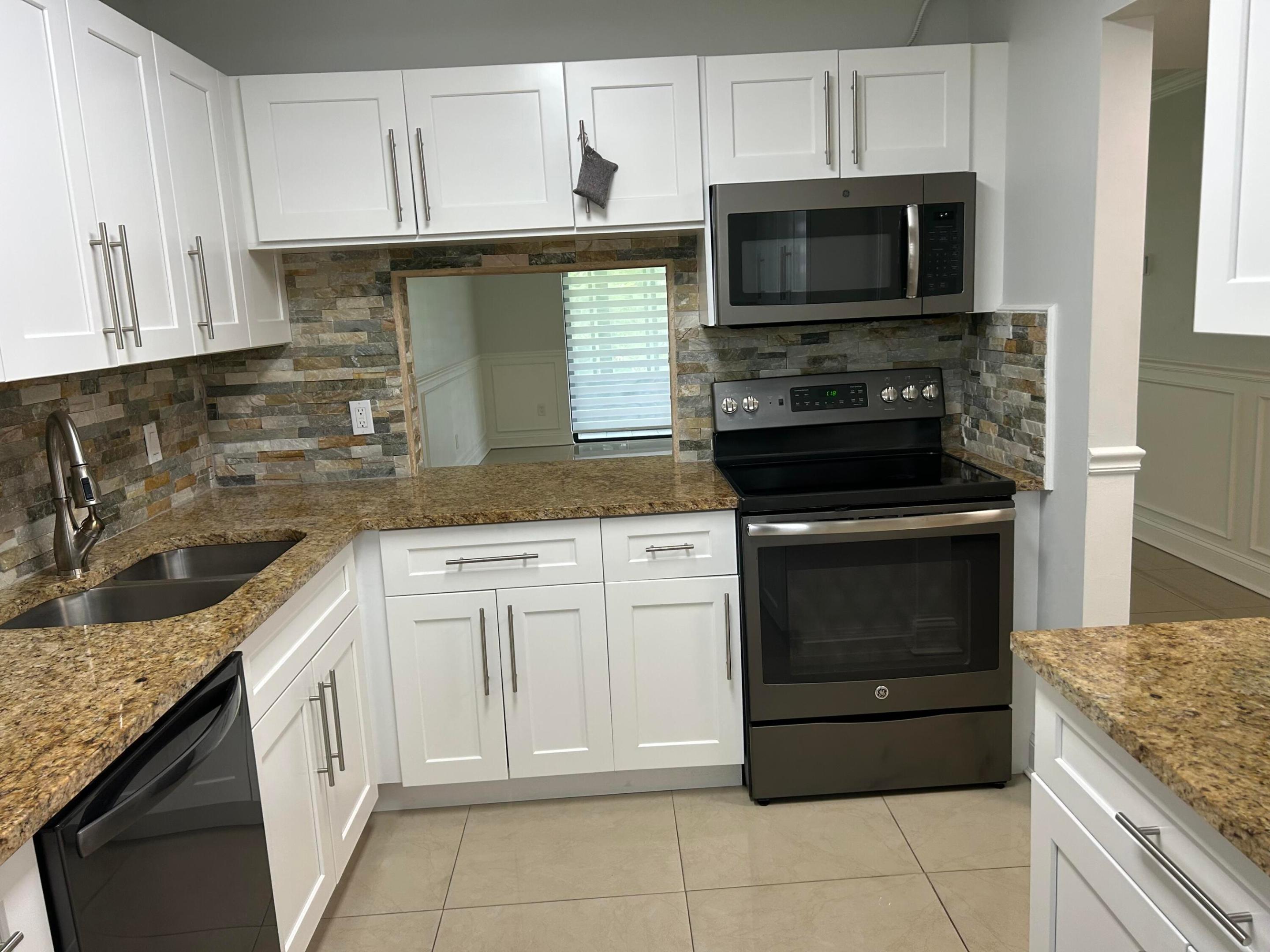 GOLDEN LAKES CONDO - Residential