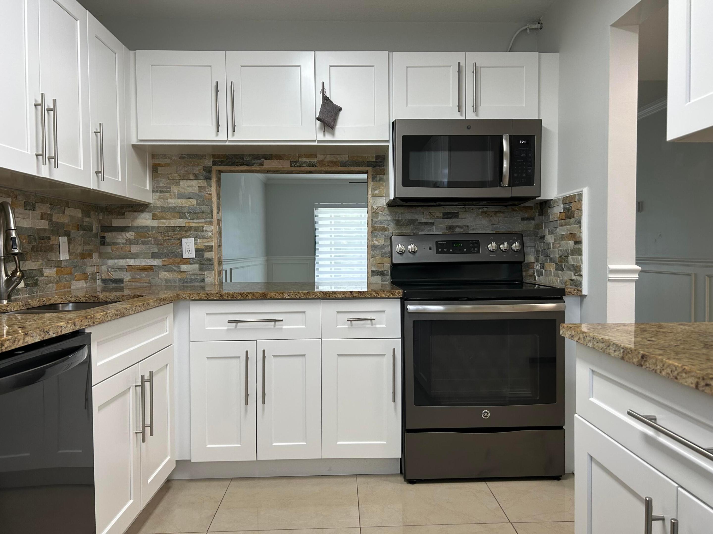 GOLDEN LAKES CONDO - Residential