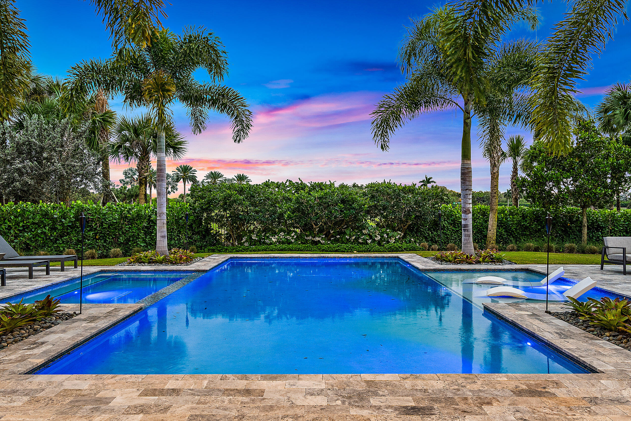 Admirals Cove - Residential