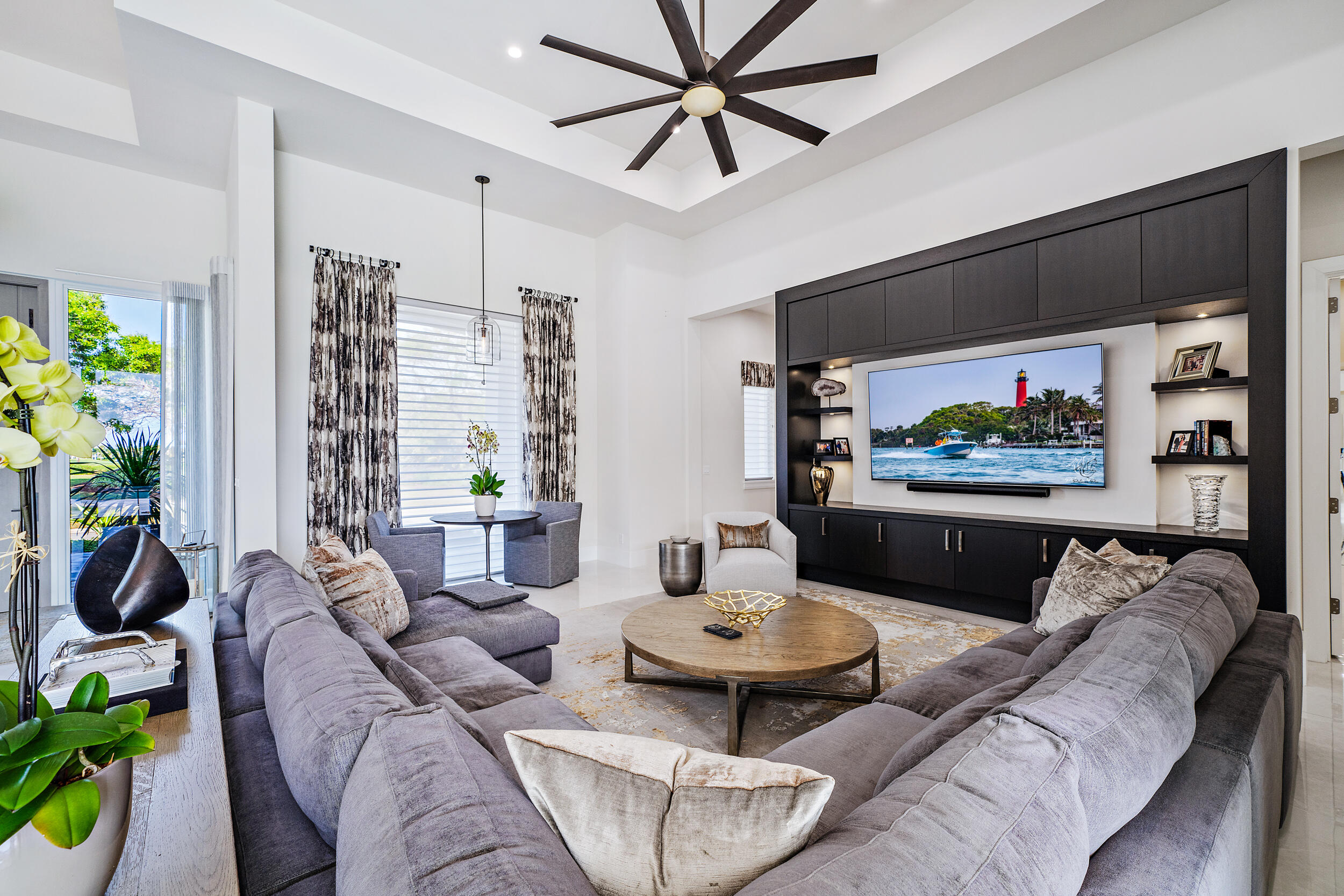 Admirals Cove - Residential