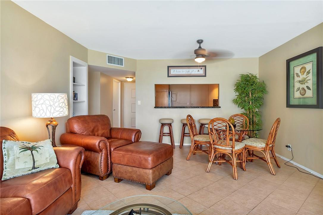 SEA MONARCH - Residential