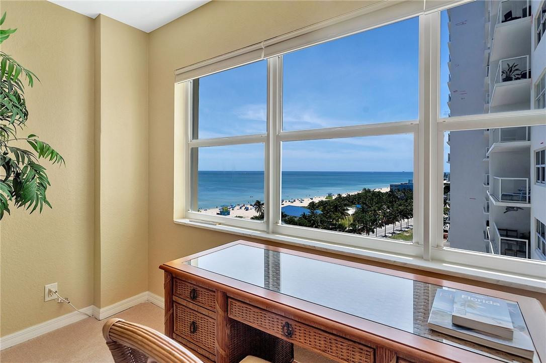 SEA MONARCH - Residential