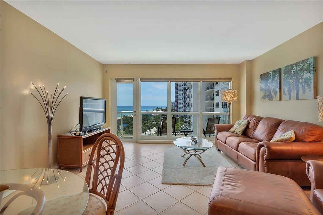 SEA MONARCH - Residential