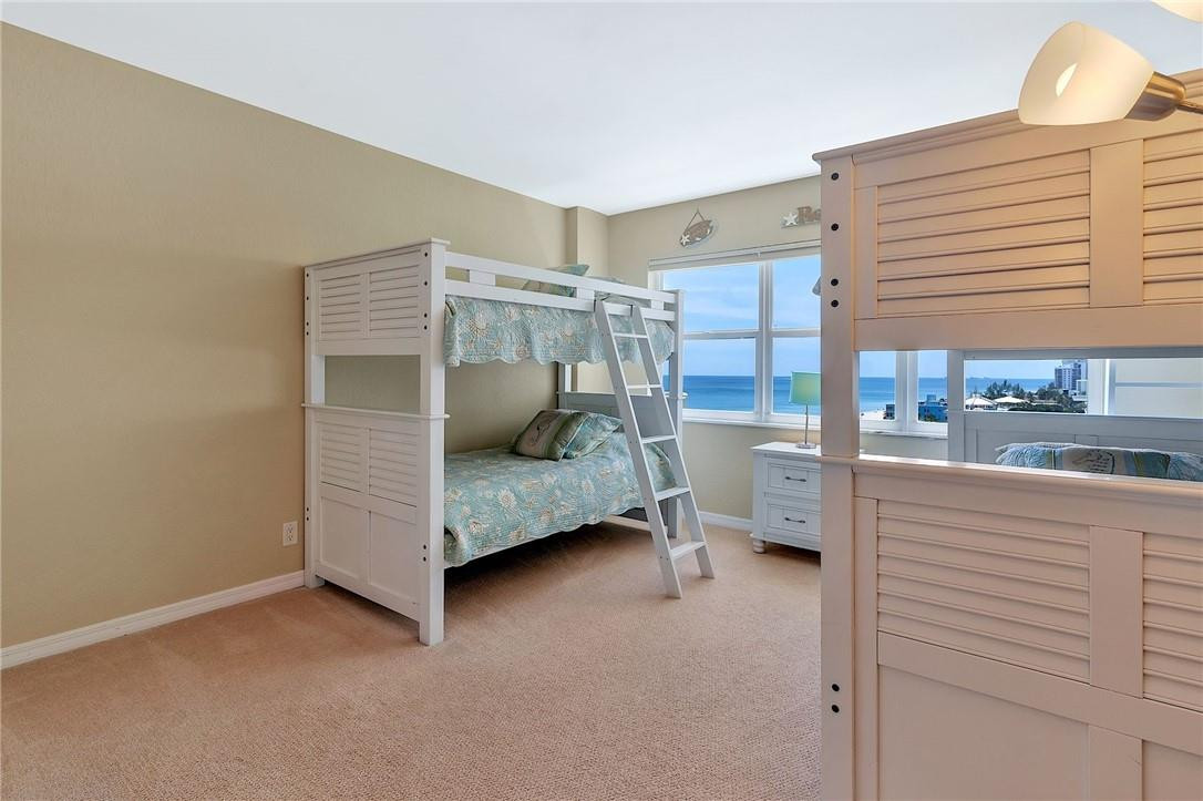 SEA MONARCH - Residential