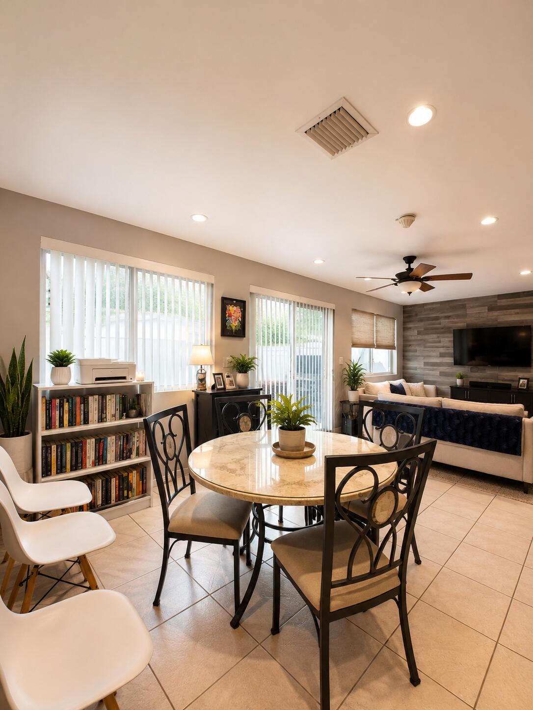 BOULEVARD HEIGHTS SEC TEN - Residential Lease
