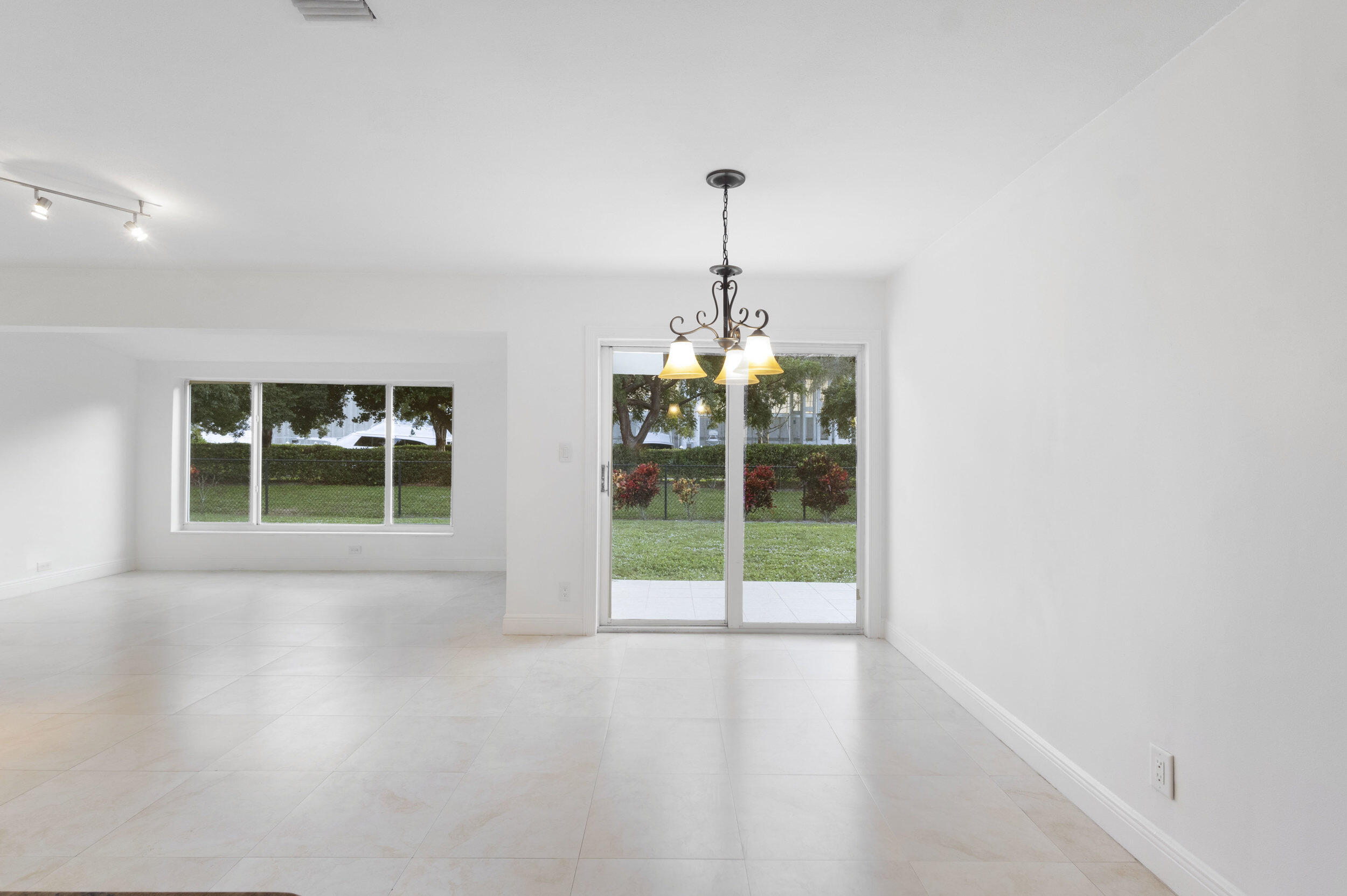 SANTAMARIA HARBOR - Residential