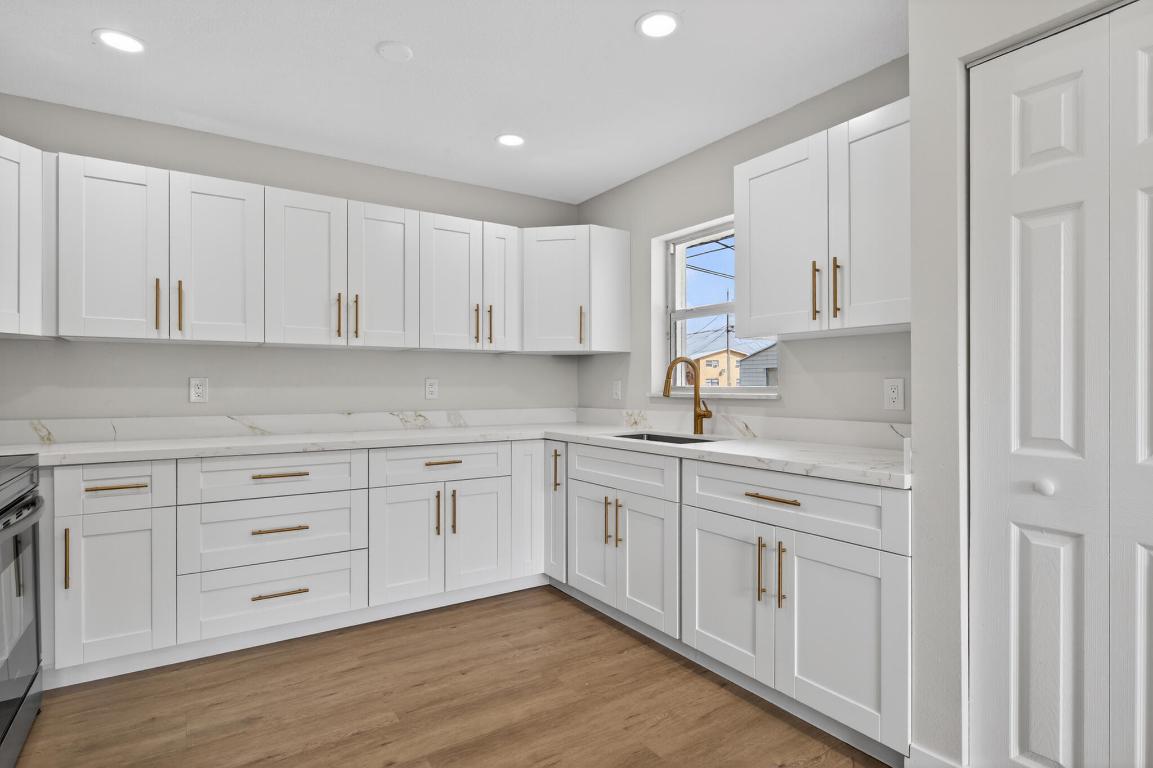 HOUSTON SUB - Residential