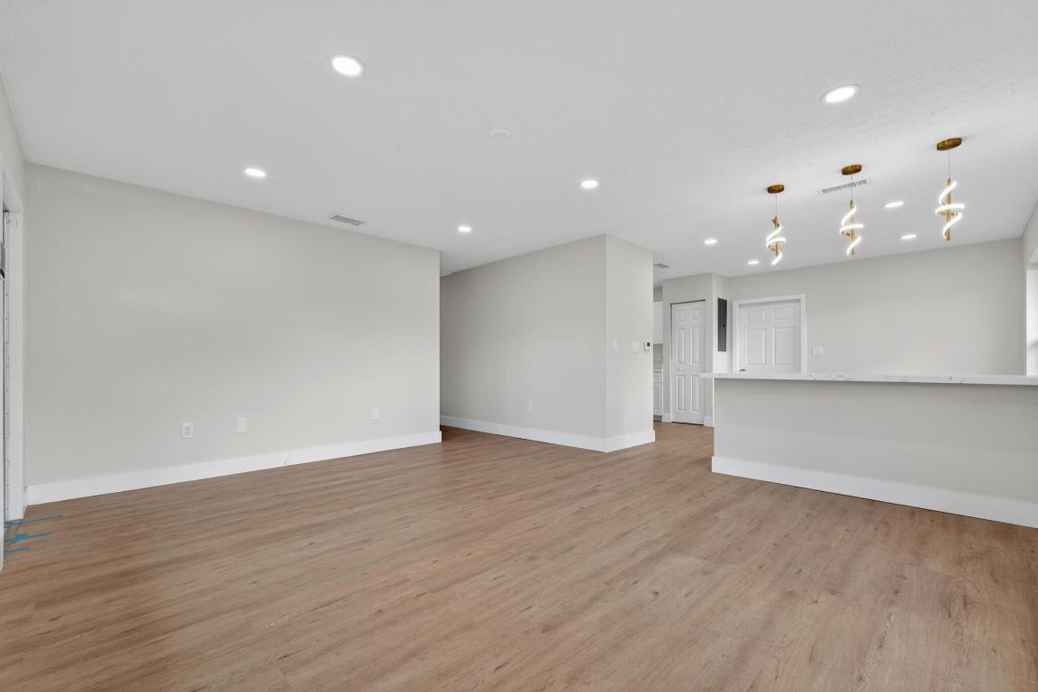 HOUSTON SUB - Residential