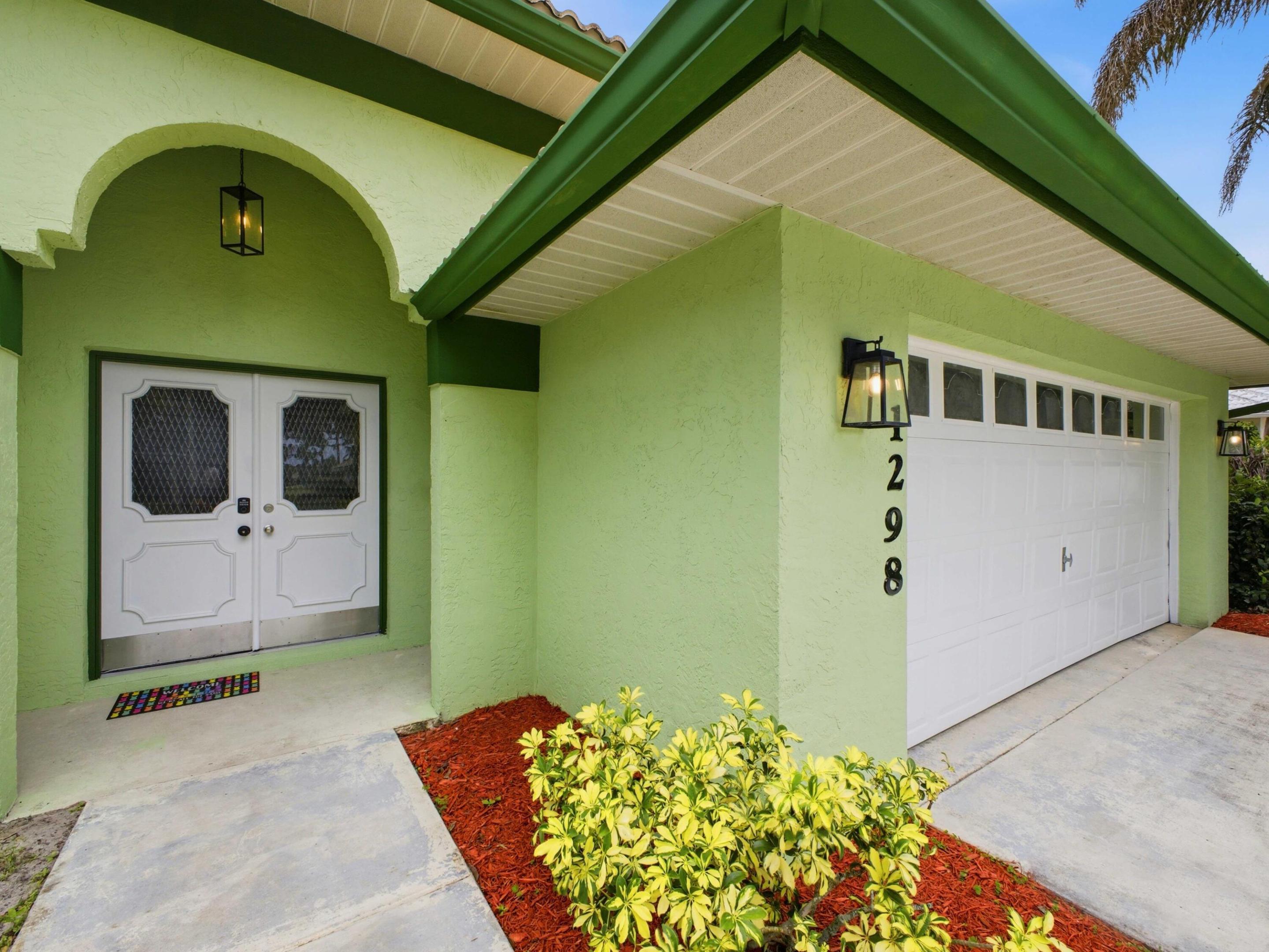COUNTRY CLUB ESTATES PARCEL 8 PHASE 1 - Residential