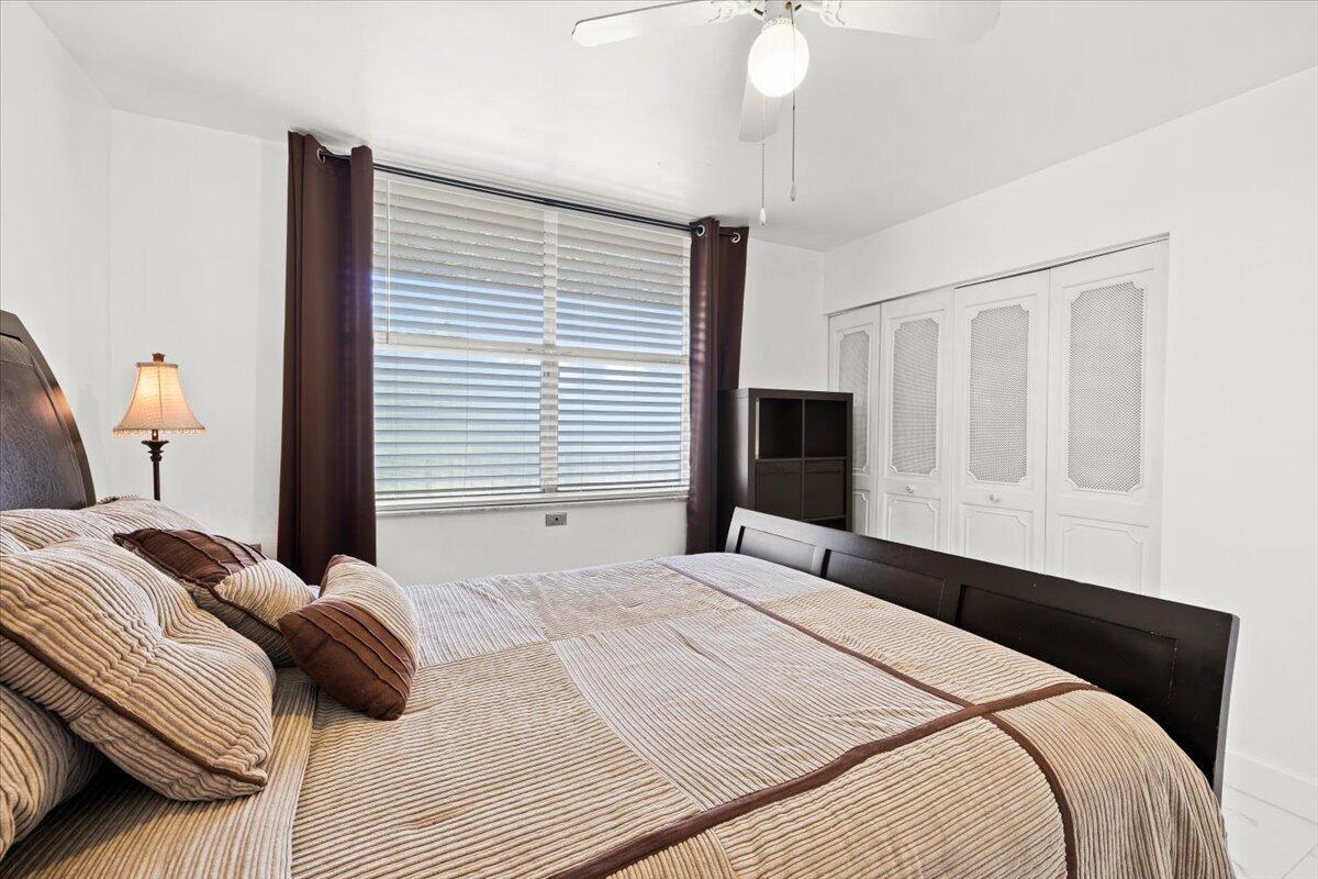 WATERS EDGE TOWERS CONDO - Residential