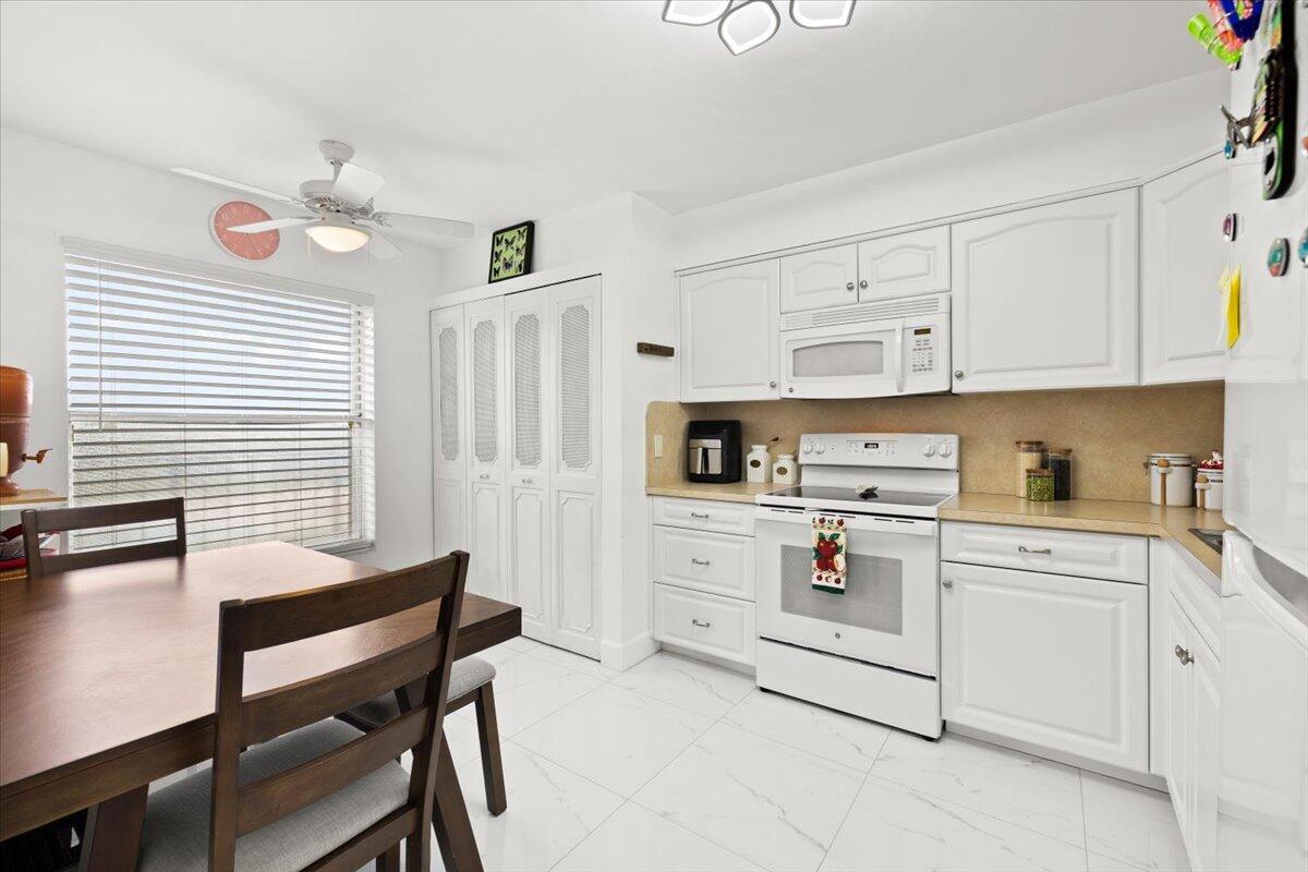 WATERS EDGE TOWERS CONDO - Residential