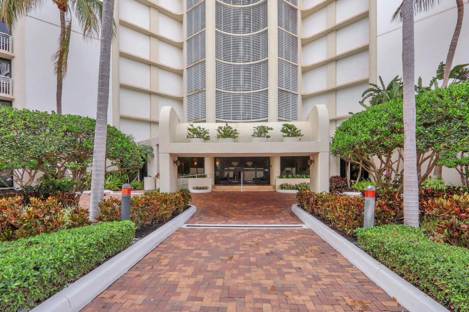 Stunning 2 BR/2 BA condo where you can enjoy both sunrises over the Atlantic and sunsets over the intracoastal from this immaculately kept residence in Tiara on Singer Island.  This split bedroom floor plan is fully furnished and turnkey with floor to ceiling light pouring in from all directions and covered balconies from both bedrooms and main living areas.  Beautiful travertine flooring throughout the main living areas, stainless appliances, granite countertops, and an in-unit washer/dryer for your convenience. Come and enjoy this resort style living with a 24 hour manned gate, concierge and valet services, oceanfront heated pool with separate jacuzzi, gazebo poolside restaurant, tennis course, a large putting green, men's and women's fitness centers with steam rooms and a sauna.  The crown gem of the building is called the Marquis restaurant, where residents and guests can dine from the 42nd floor with 360 degree panoramic views of this beautiful area we call Paradise!!!