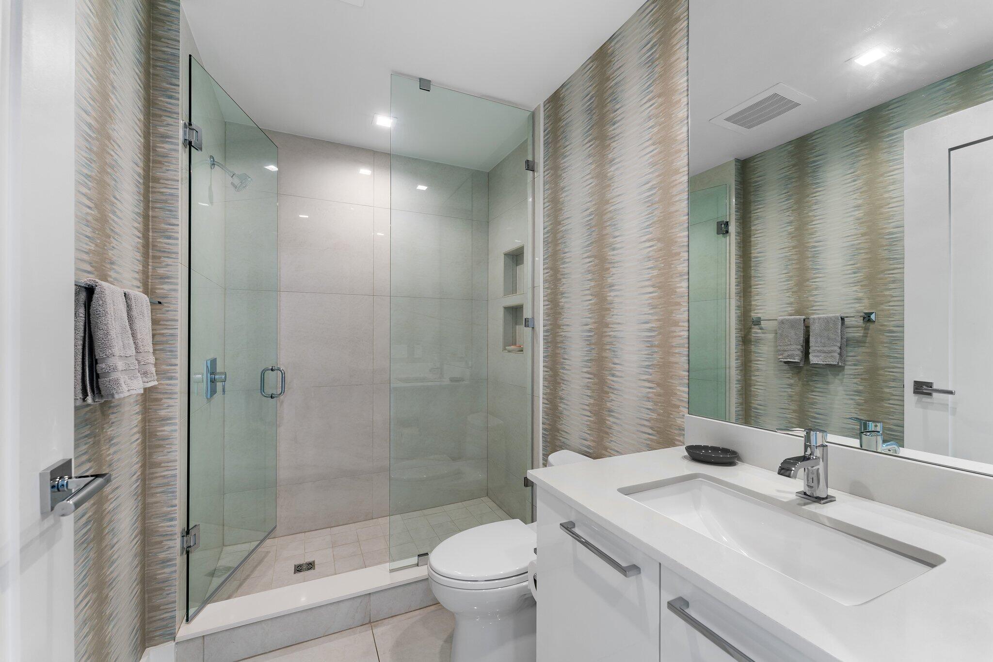 5000 NORTH OCEAN CONDO - Residential