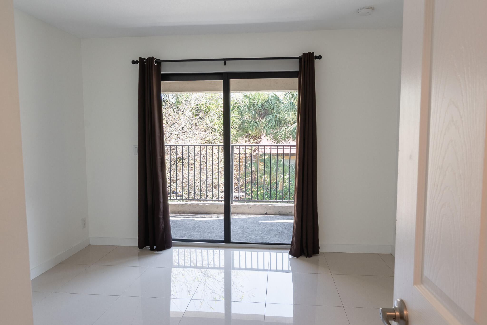 CABOT LANE CONDO - Residential Lease