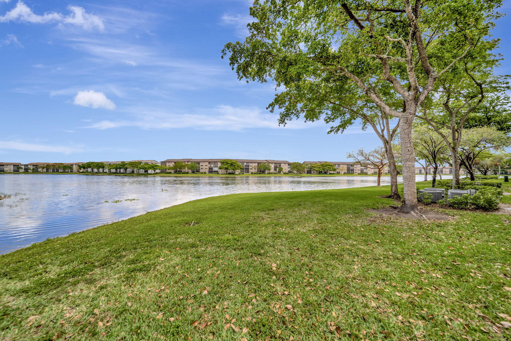 SUFFOLK AT CENTURY VILLAGE - Residential