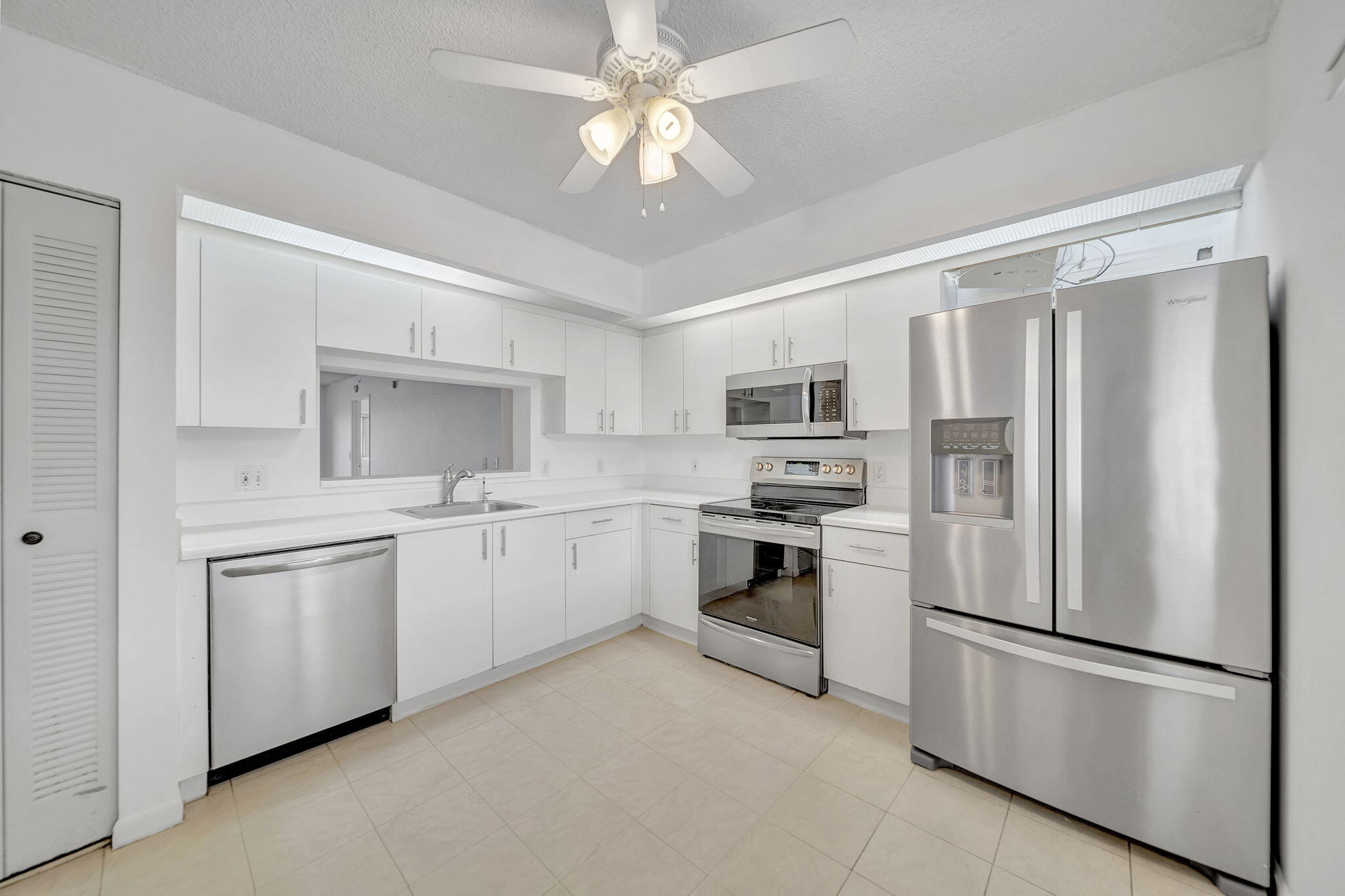 SUFFOLK AT CENTURY VILLAGE - Residential