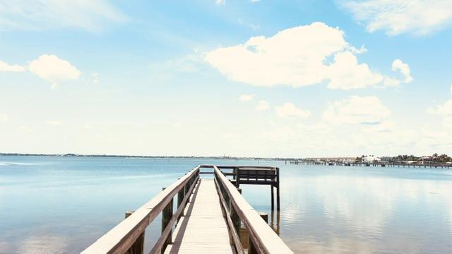SEA POINTE TOWERS OF FORT PIERCE, A CONDOMINIUM - Residential Lease