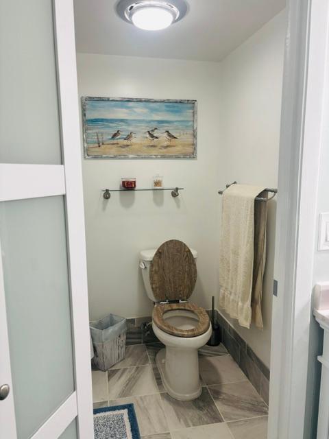 SEA POINTE TOWERS OF FORT PIERCE, A CONDOMINIUM - Residential Lease