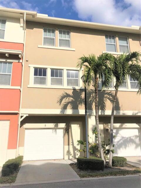 CITYSIDE CONDO - Residential Lease