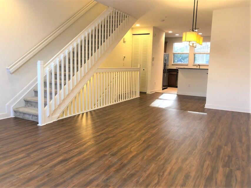 CITYSIDE CONDO - Residential Lease