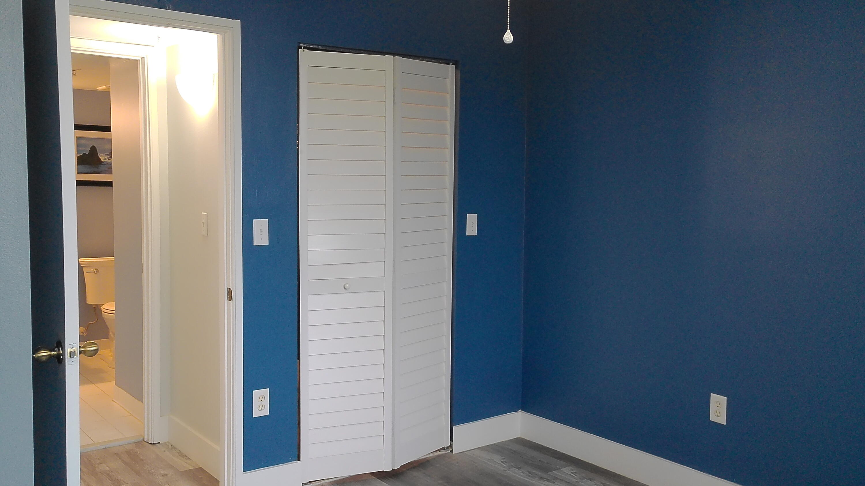 HYPOLUXOS MARINERS CAY CONDO - Residential