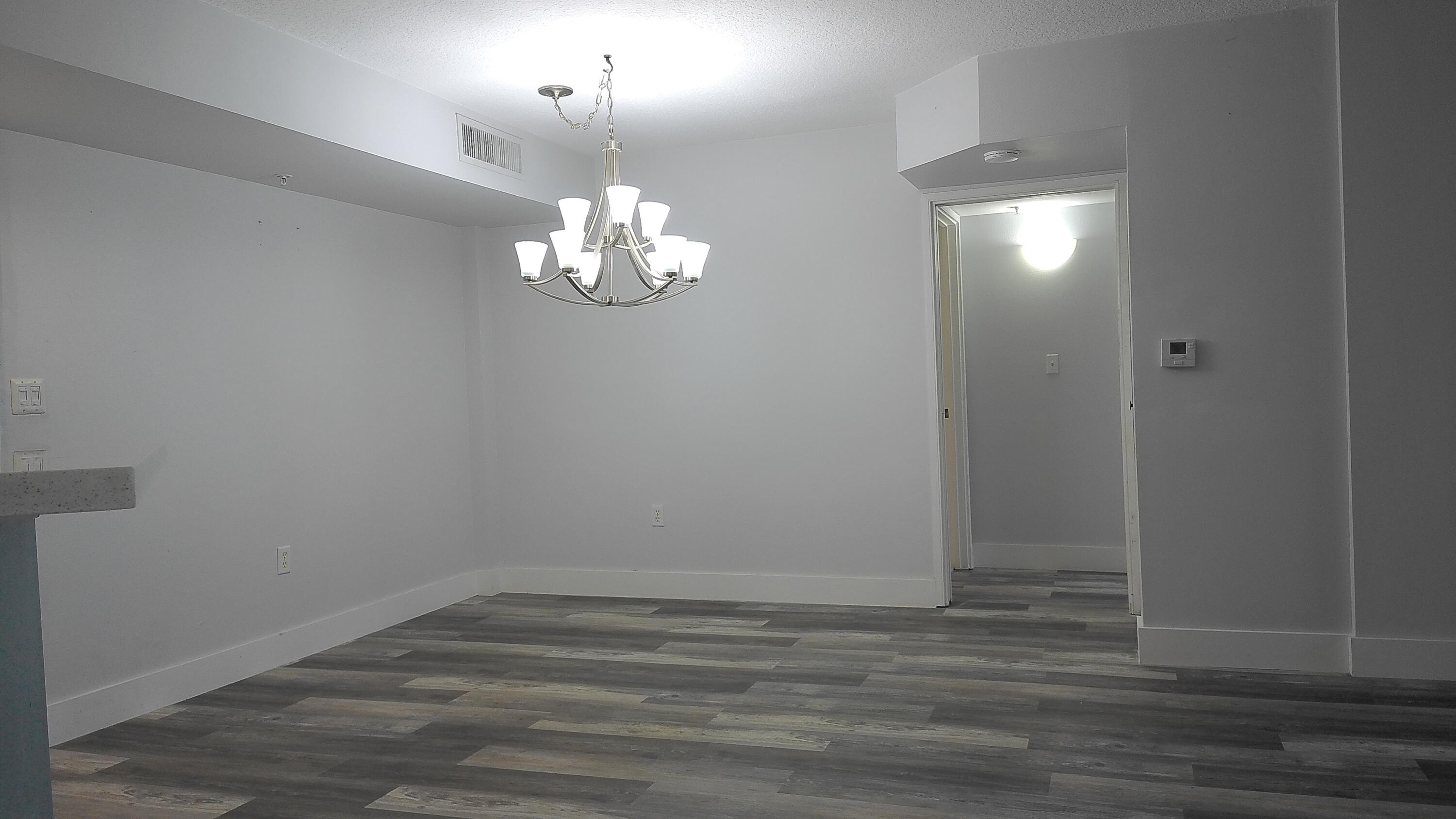 HYPOLUXOS MARINERS CAY CONDO - Residential