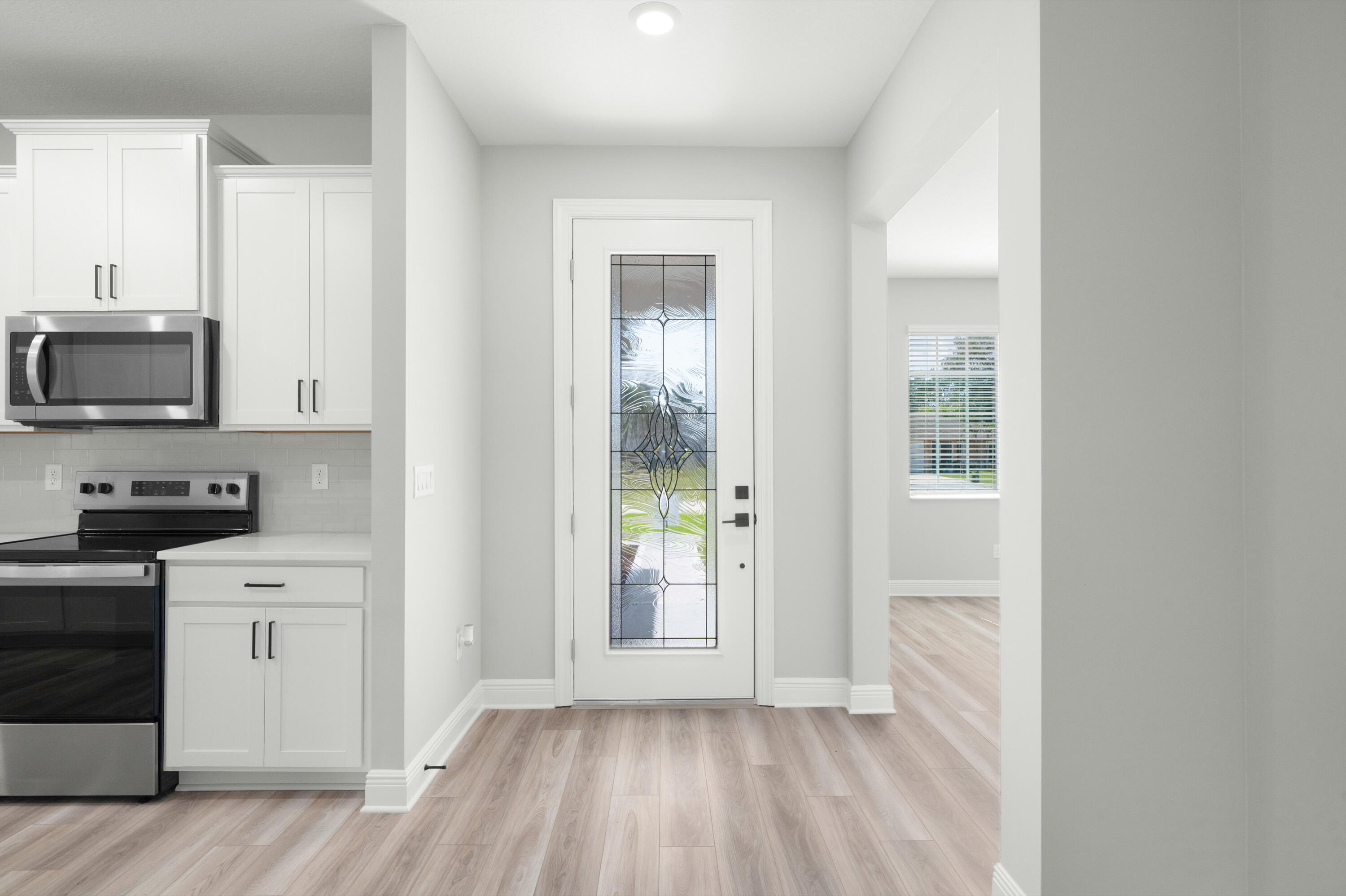 VERO LAKE ESTATES UNIT E - Residential