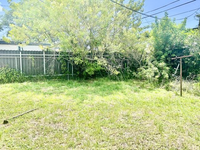 MIAMI GARDENS ESTATES SEC 8 - Residential