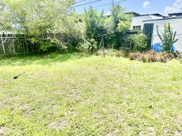 MIAMI GARDENS ESTATES SEC 8 - Residential