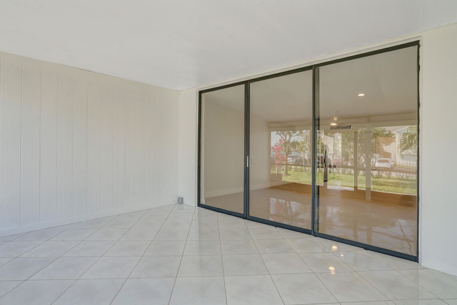 FOUNTAINS OF PALM BEACH CONDO 2 - Residential Lease