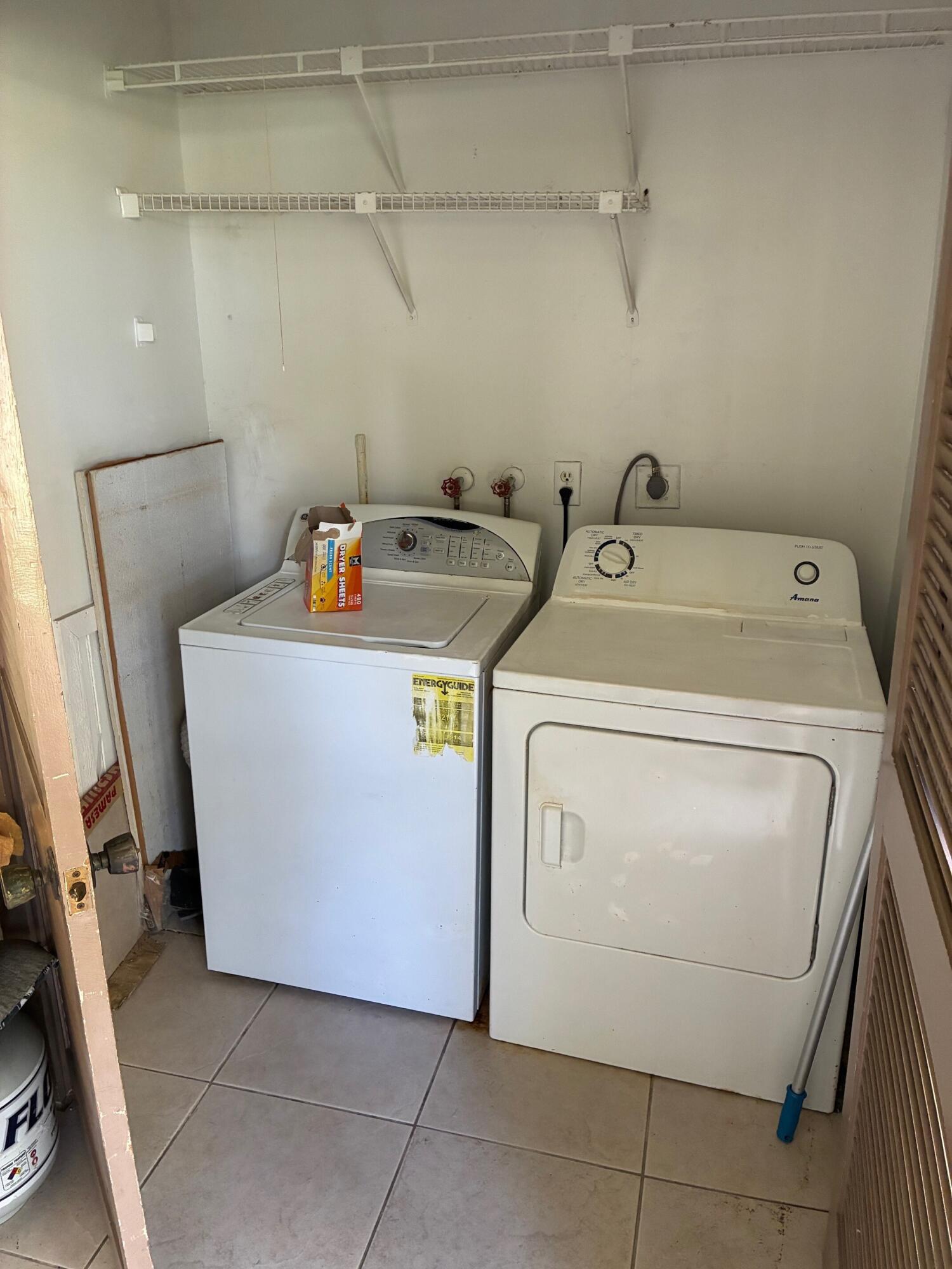 OAK COURT CONDO - Residential Lease