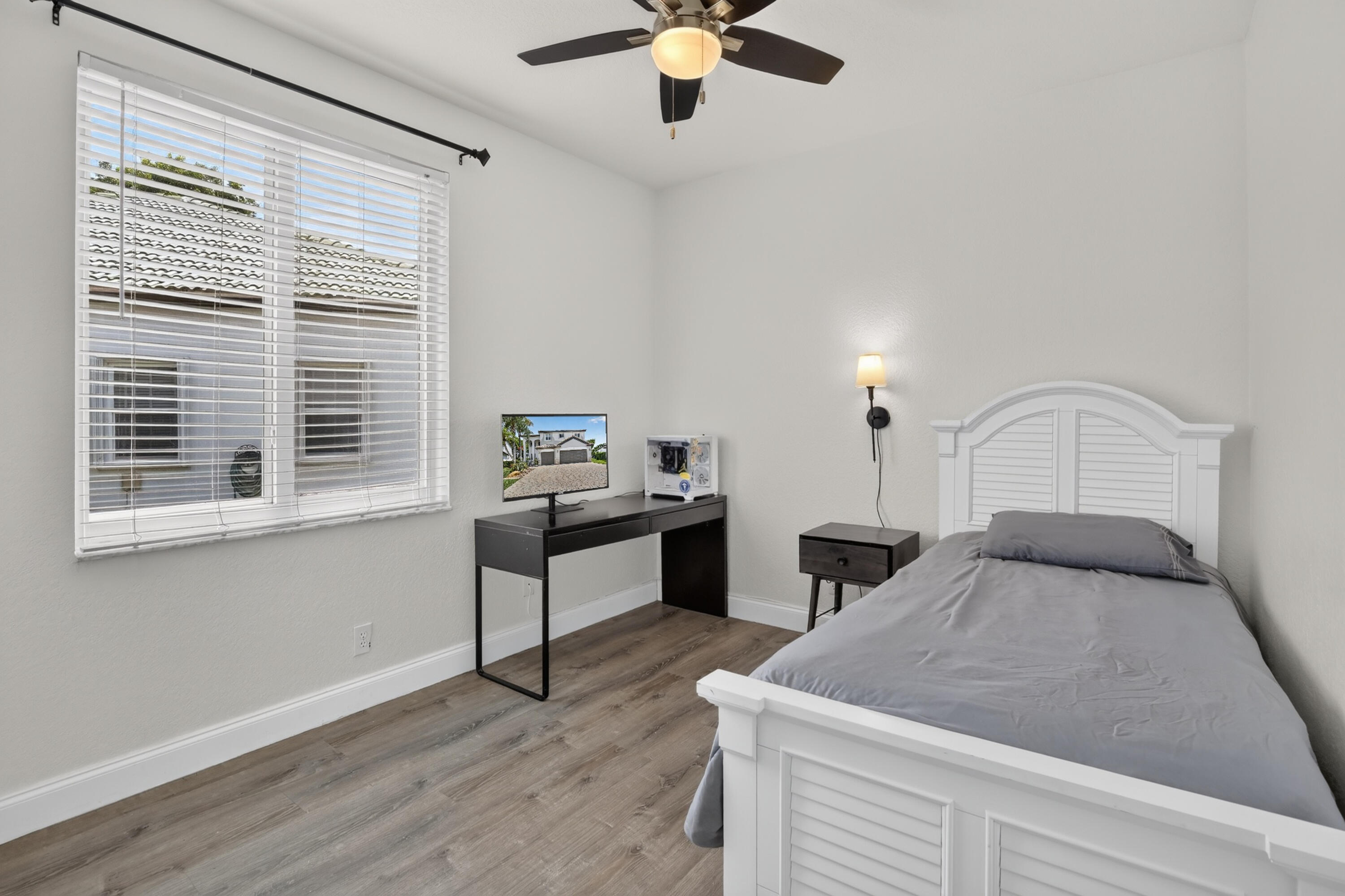 Falcon Ridge - Residential Lease