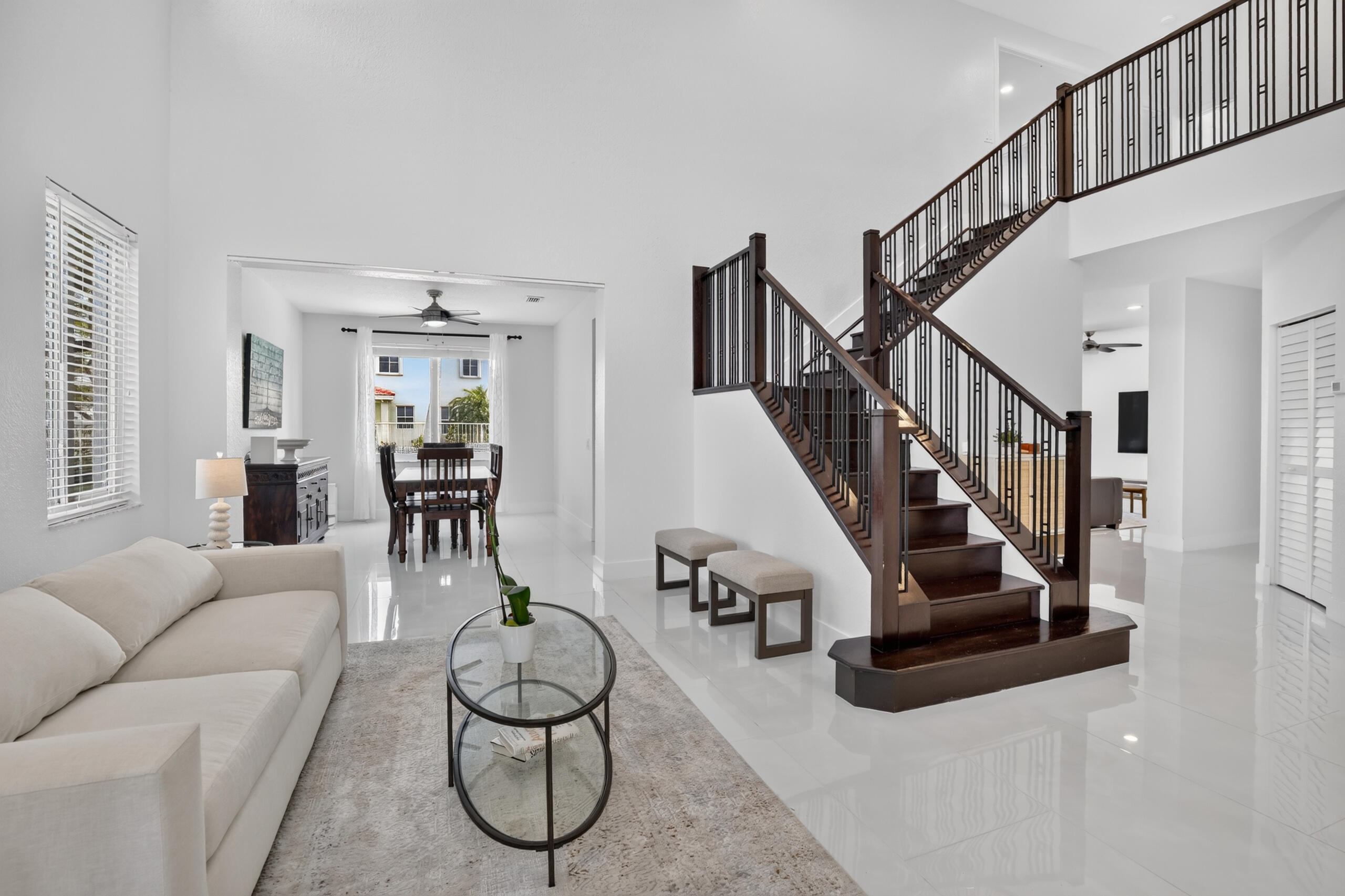 Falcon Ridge - Residential Lease