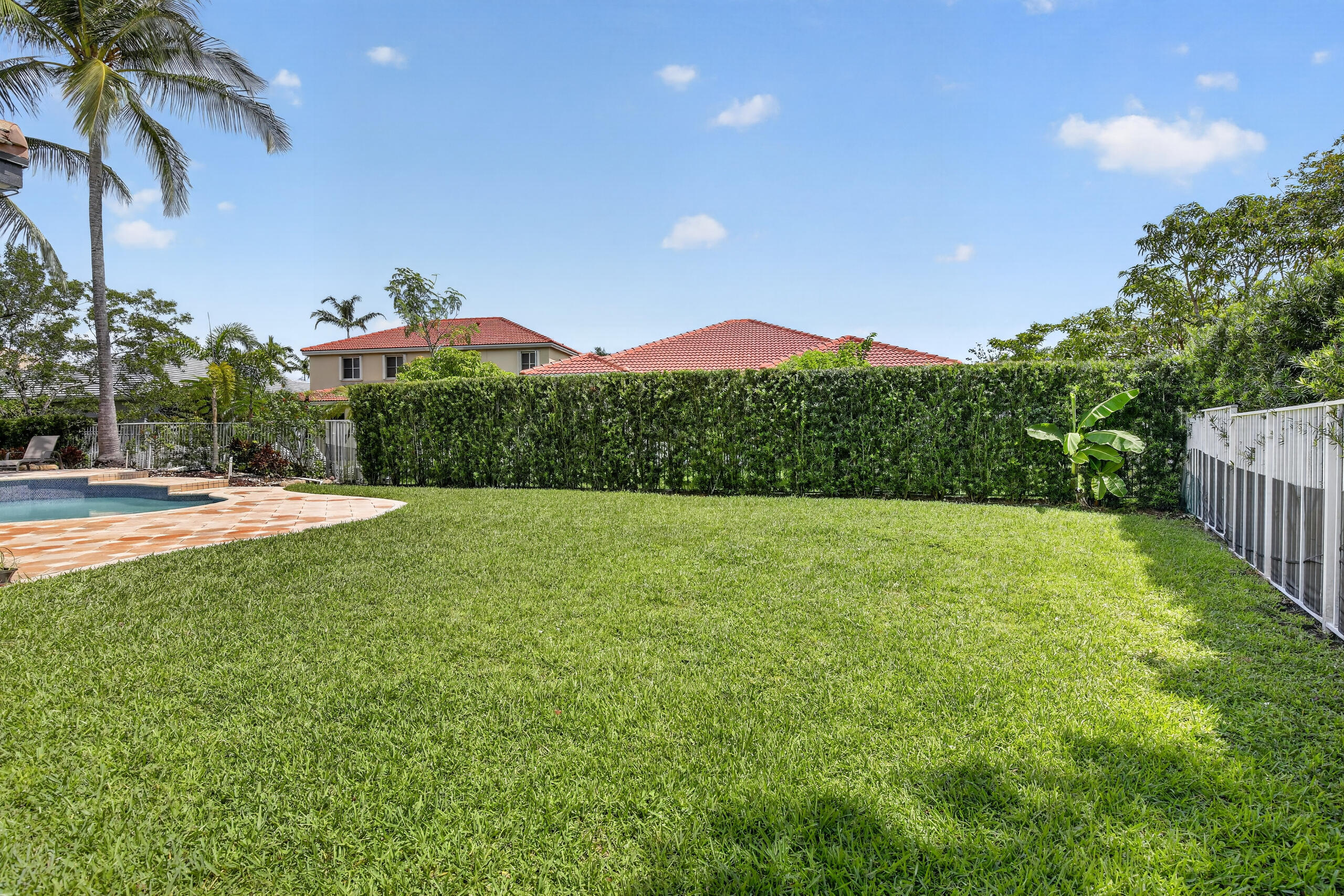 Falcon Ridge - Residential Lease