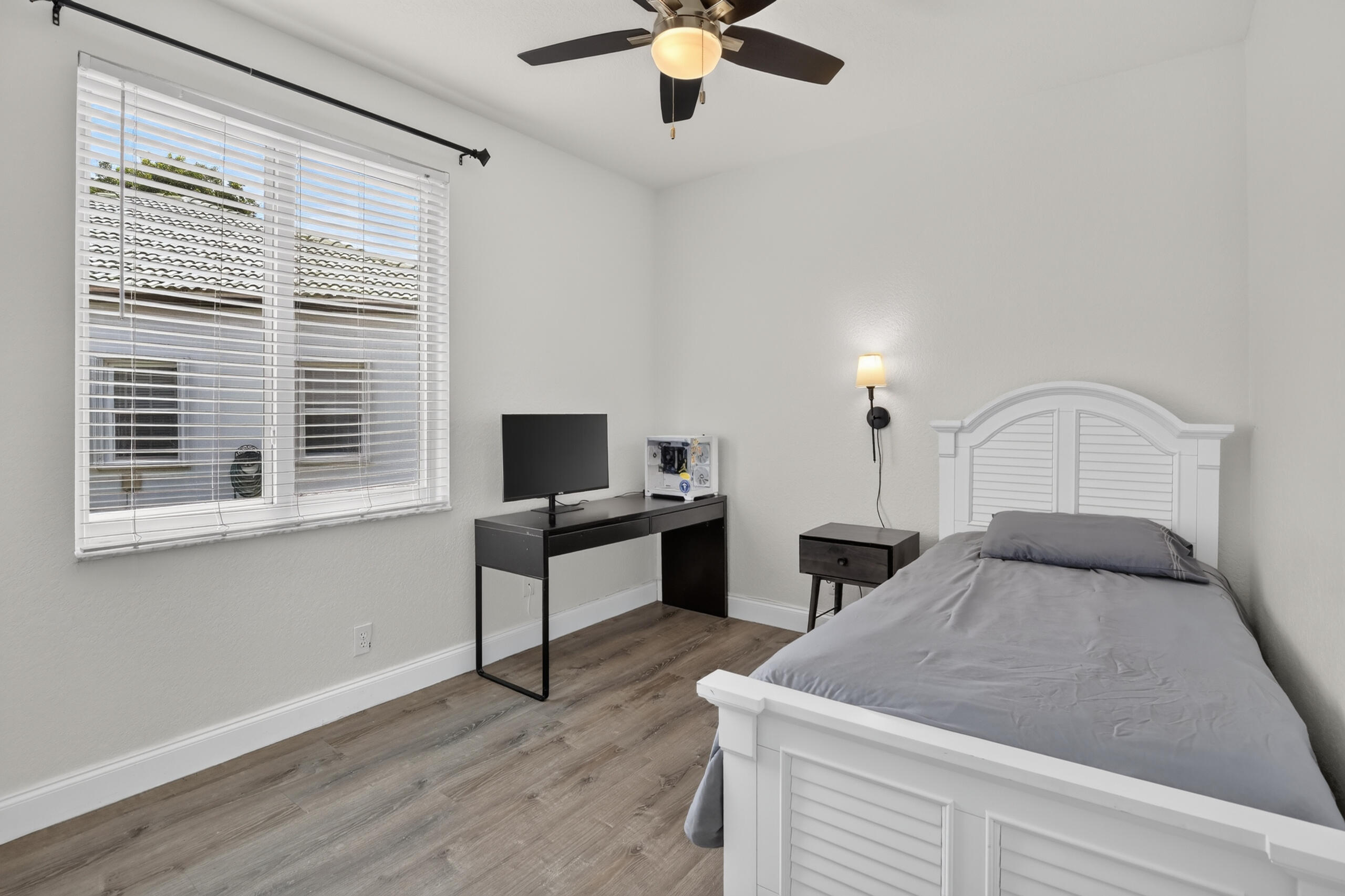 Falcon Ridge - Residential Lease