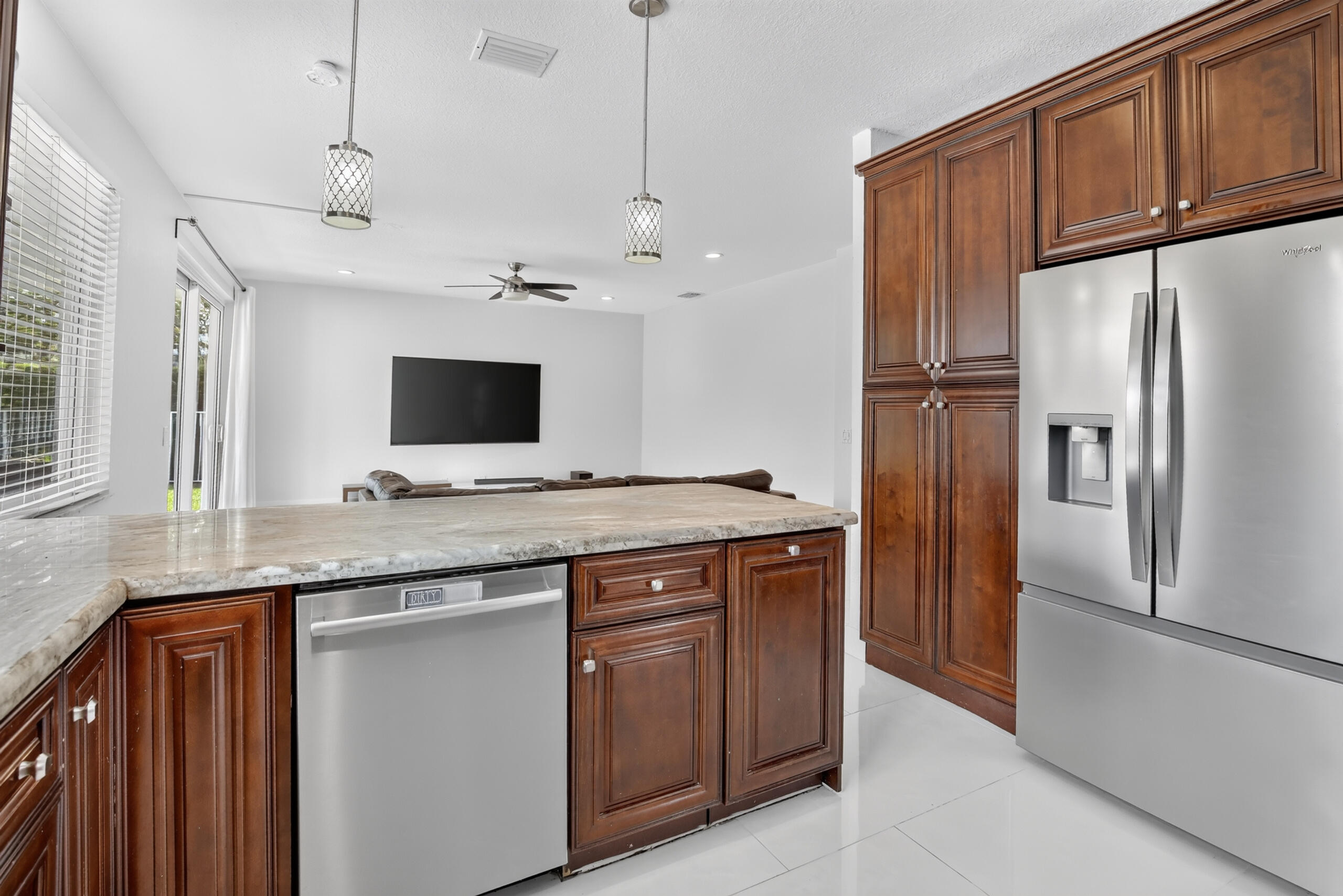 Falcon Ridge - Residential Lease