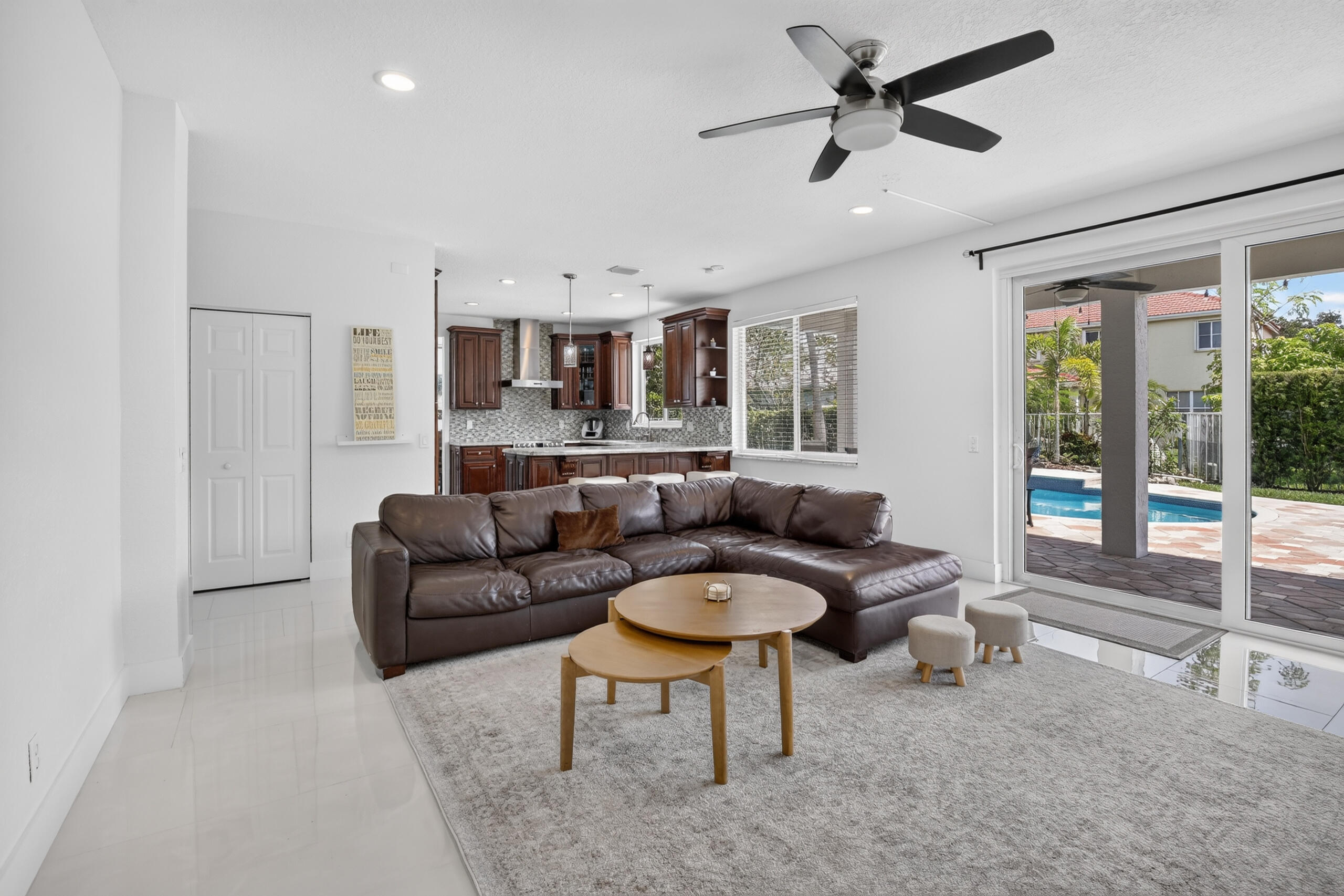 Falcon Ridge - Residential Lease