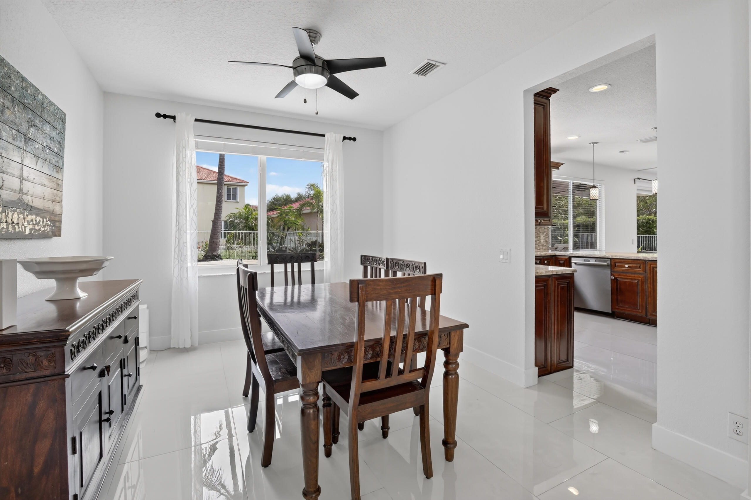Falcon Ridge - Residential Lease