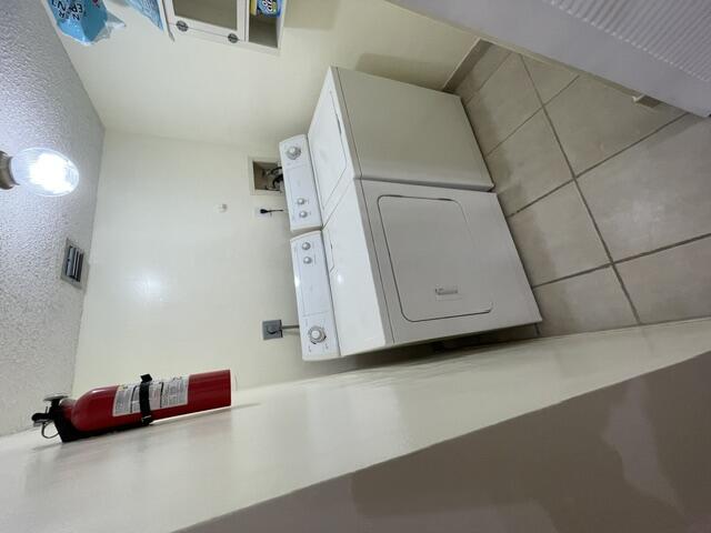 JACARANDA PARCEL 253 - Residential Lease