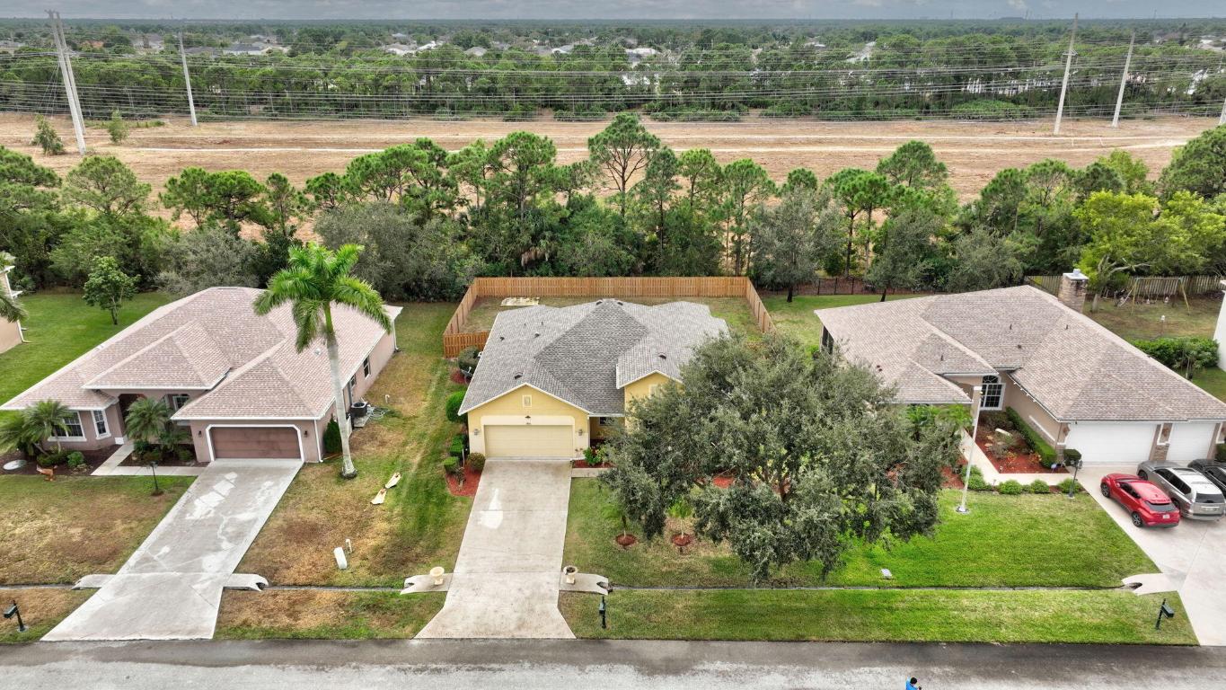 Estates of Windy Pines - Residential