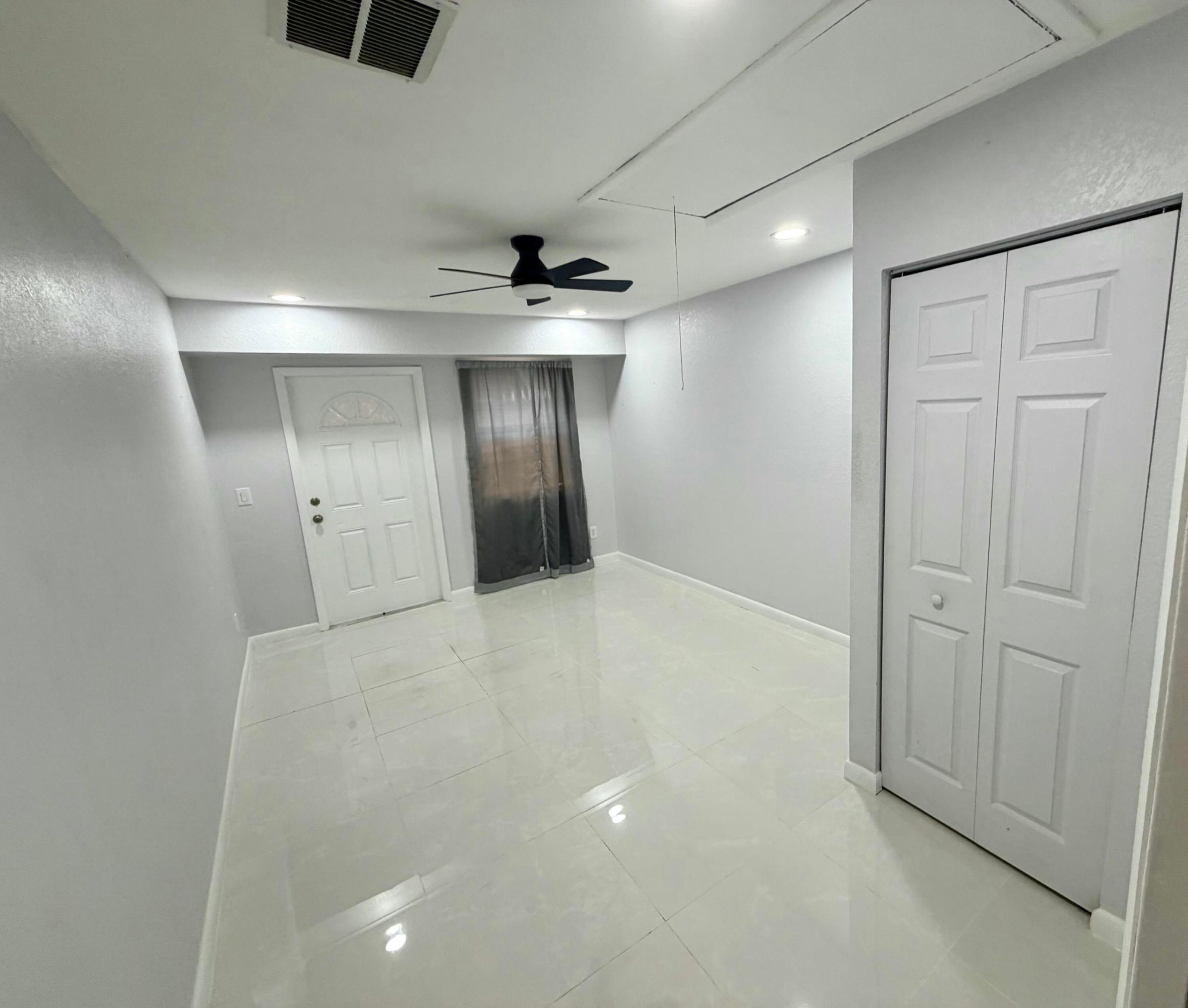 PORT ST LUCIE SECTION 25 - Residential