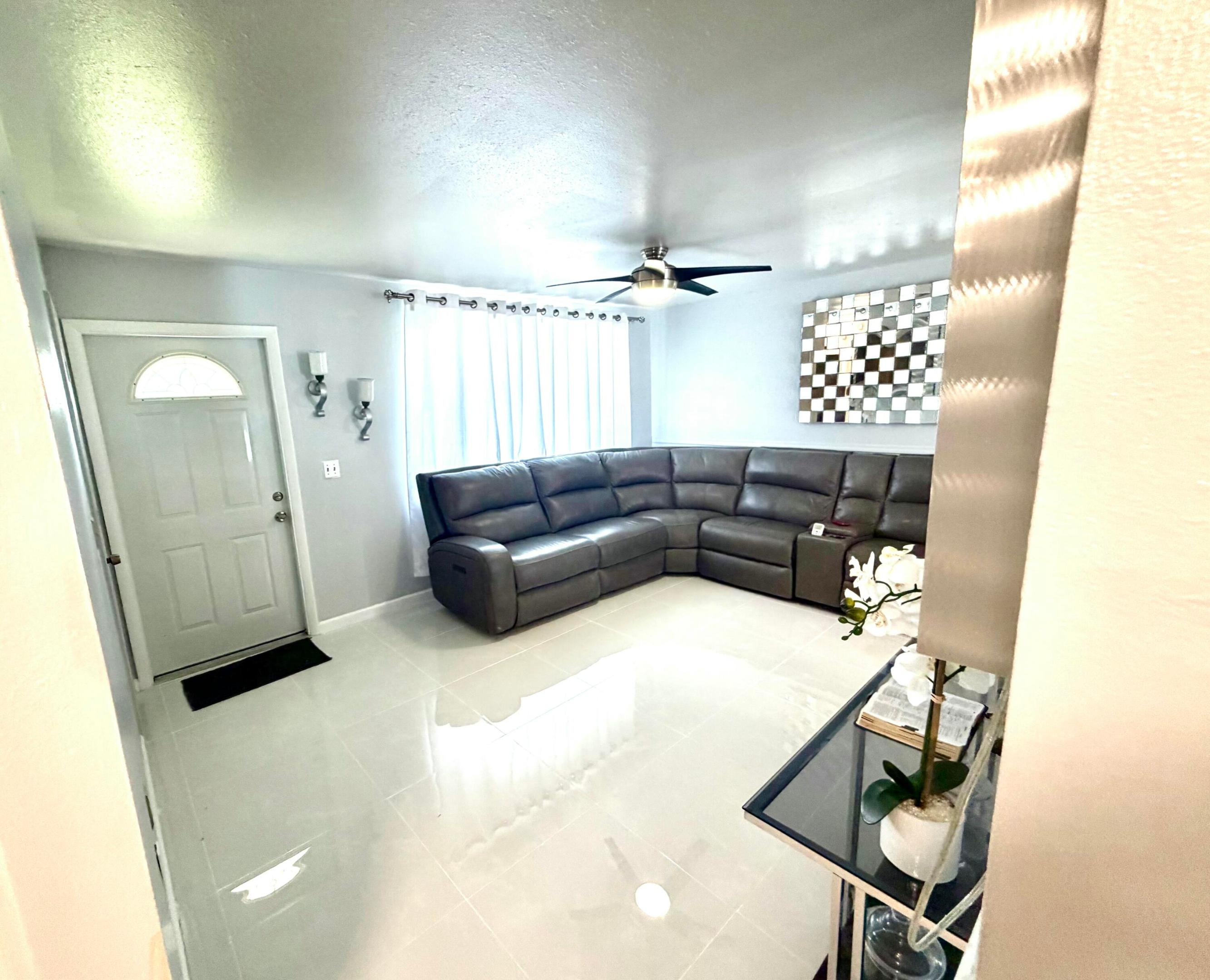 PORT ST LUCIE SECTION 25 - Residential