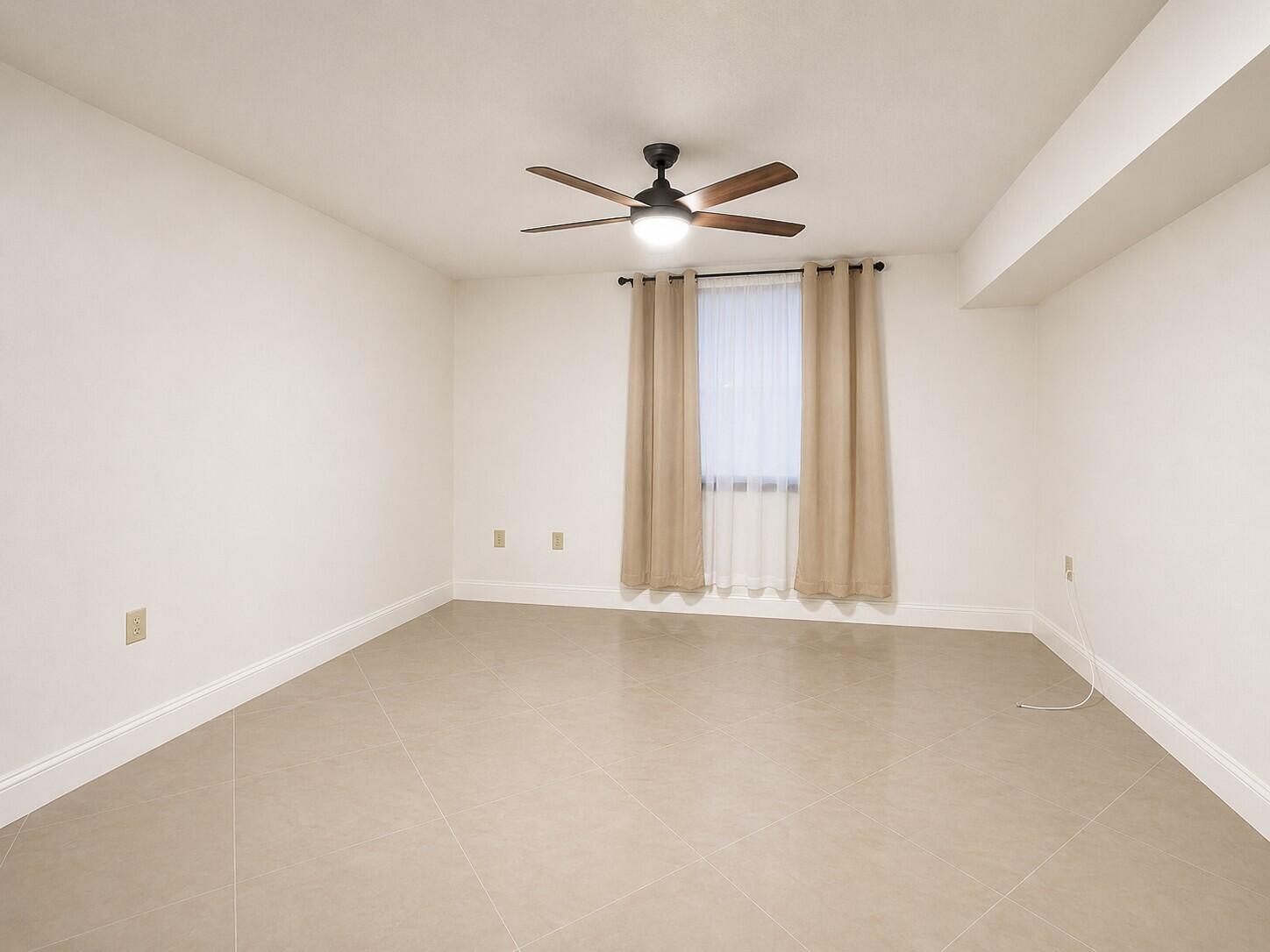 WHITEHALL CONDO OF THE LA - Residential