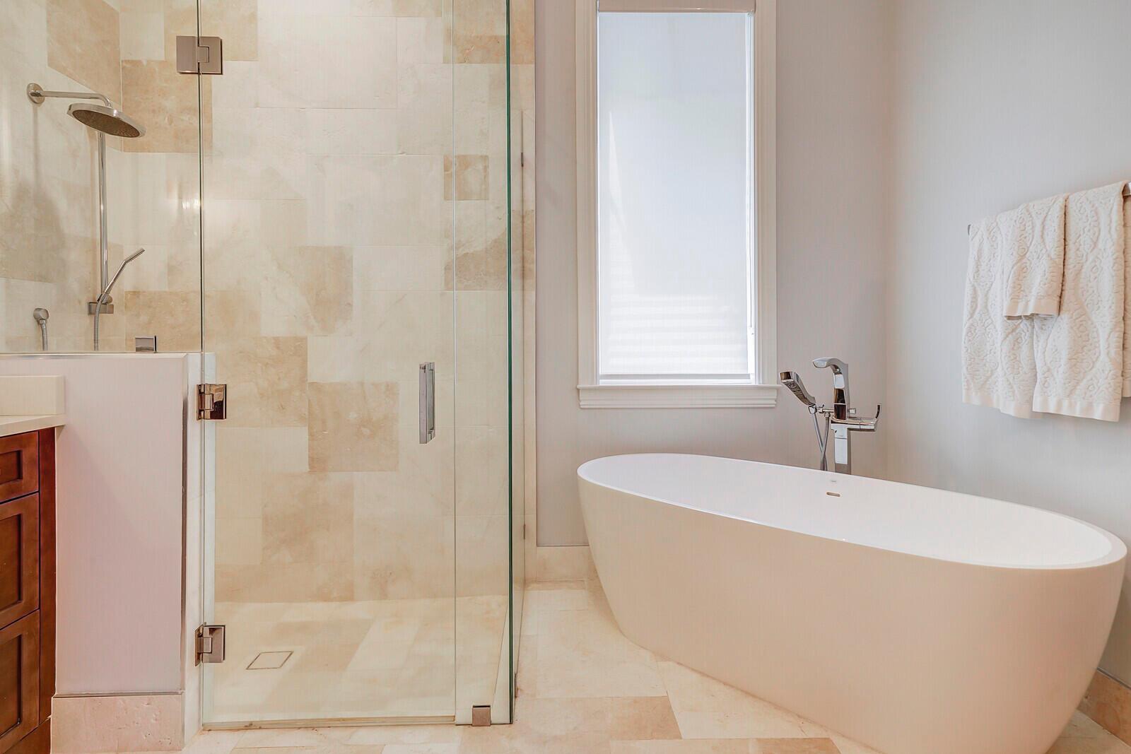 PALM BEACH ISLES 1 - Residential