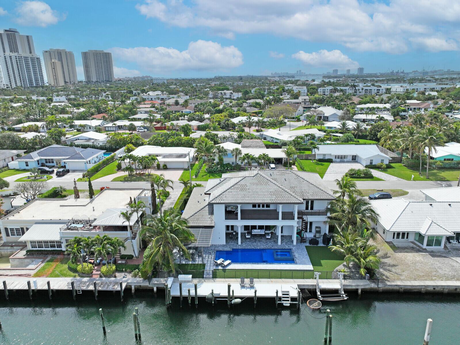 PALM BEACH ISLES 1 - Residential
