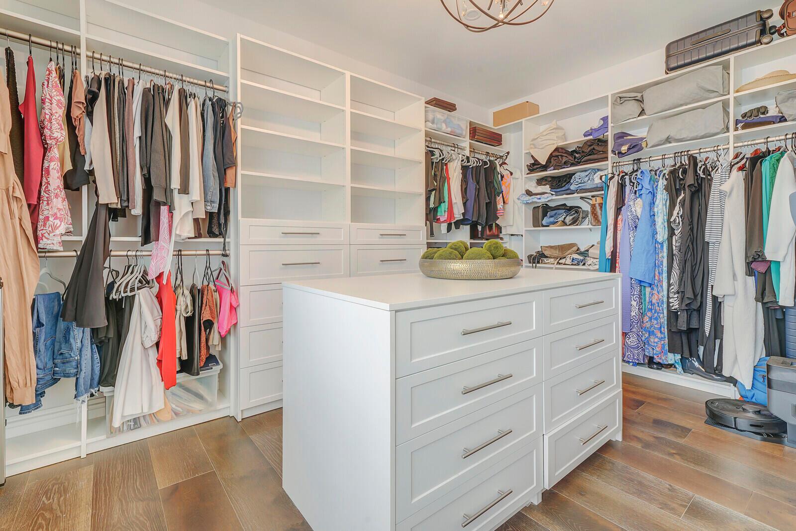 PALM BEACH ISLES 1 - Residential