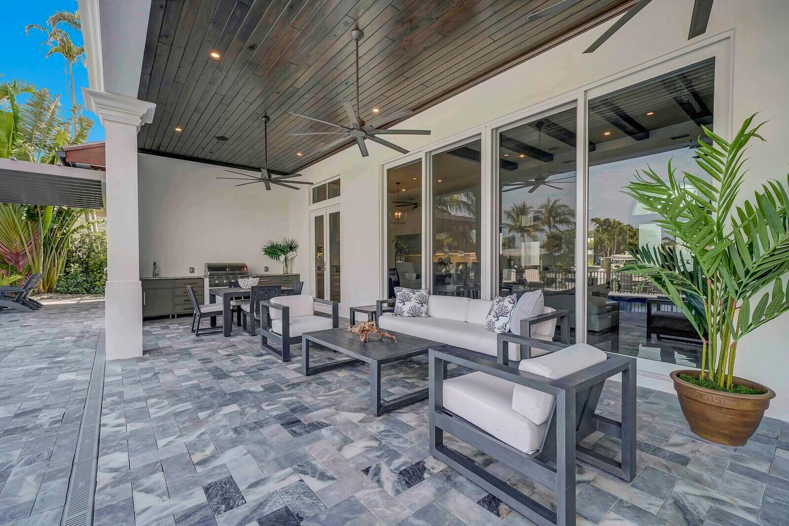 PALM BEACH ISLES 1 - Residential